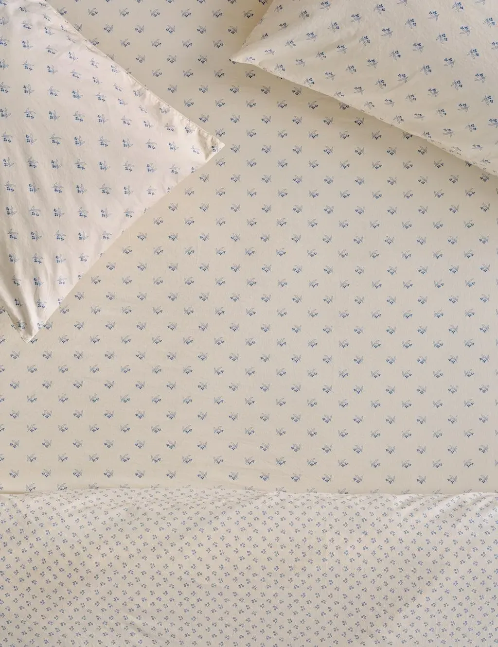 Martha Floral Fitted Sheet - Light Blue Mix, Pure Cotton product