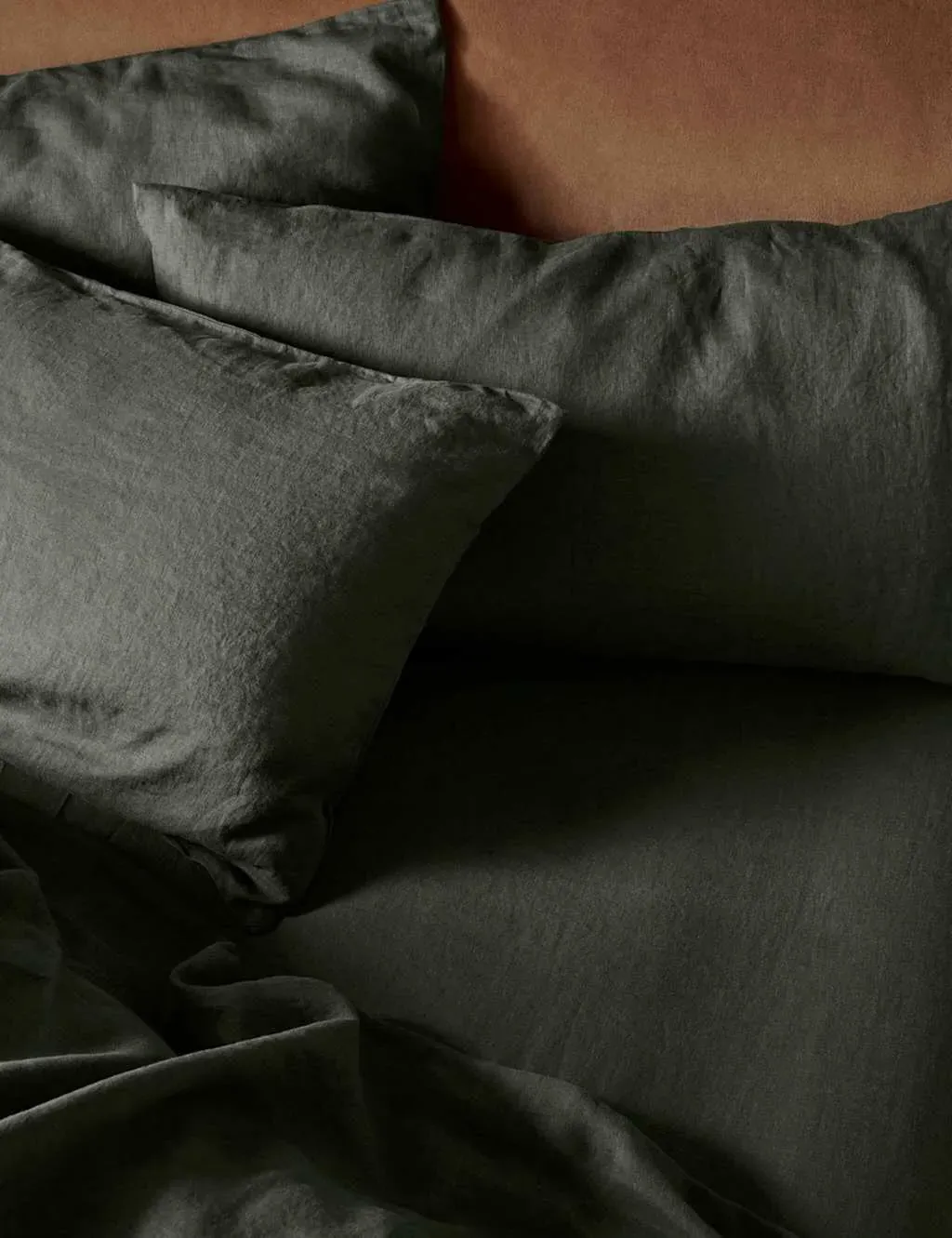 Pure Linen Fitted Sheet - Dark Green product