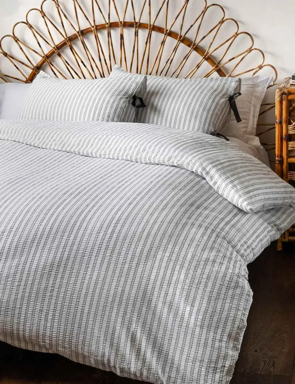 Star Struck Stripe Duvet Set - White Mix, Cotton product