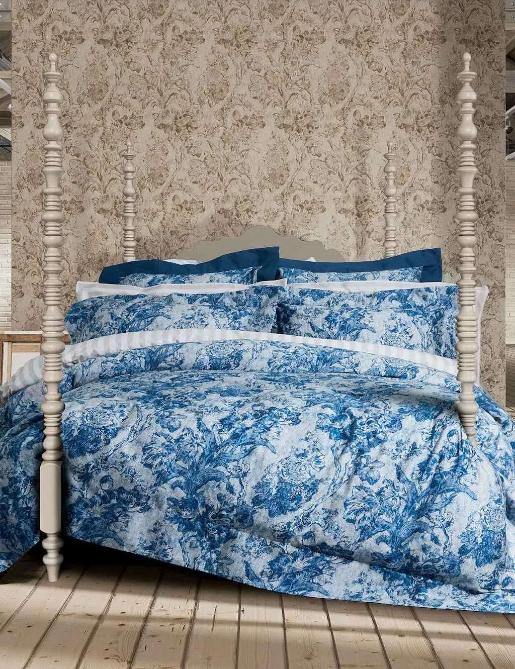 Fringed Tulip Toile Bedset - Blue Mix product