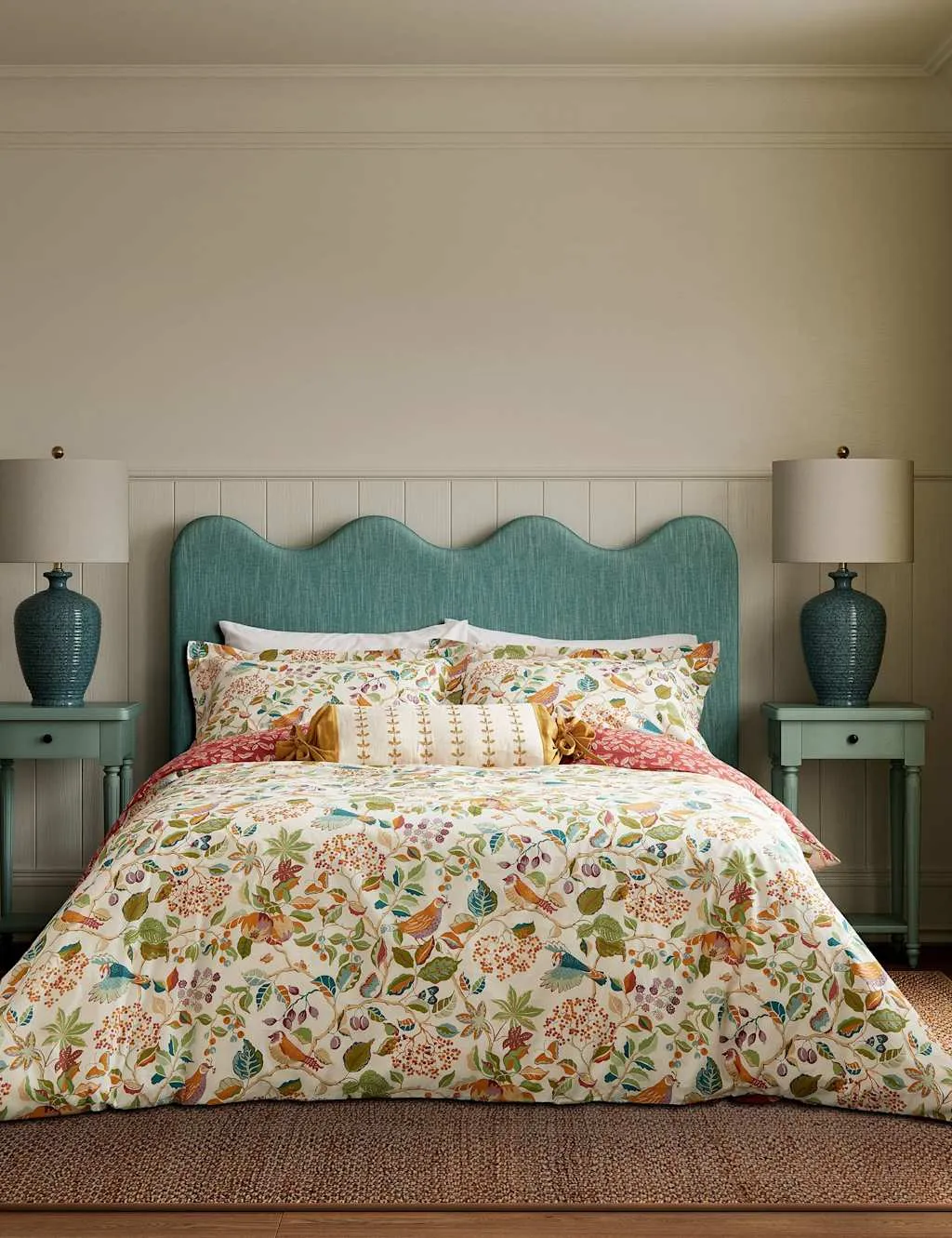 Birds & Berries Bedding Set - Multi product