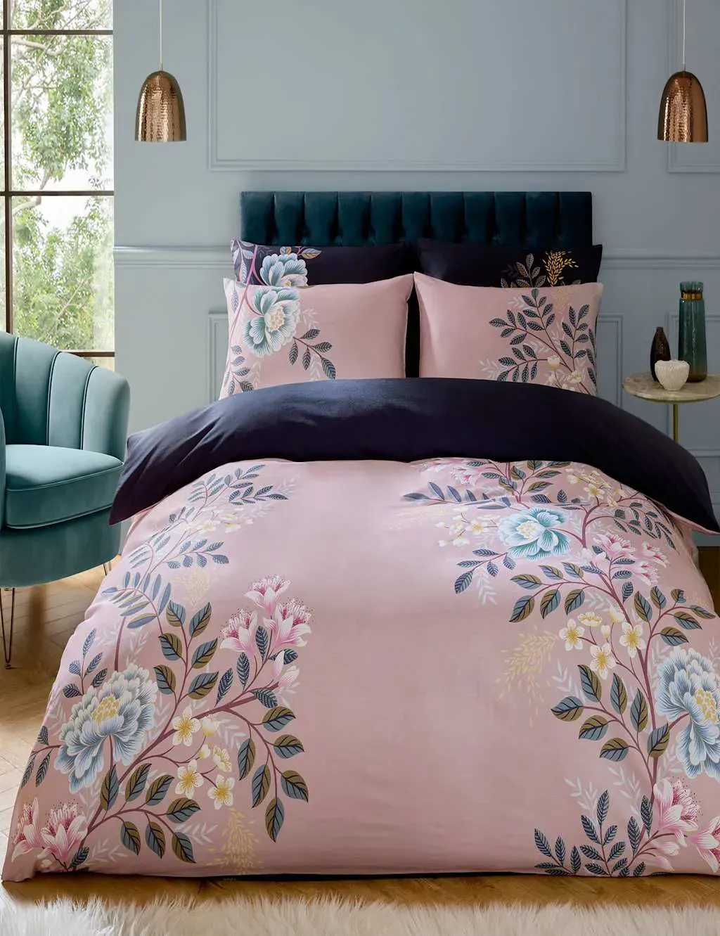 Oriental Blossom Cotton Sateen Bedding Set - Navy Mix product