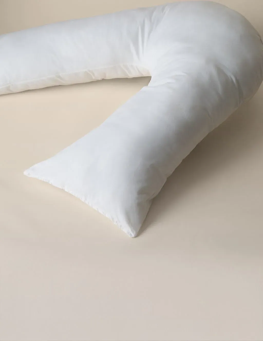 V-Shaped Medium Pillow with Pillowcase - White product