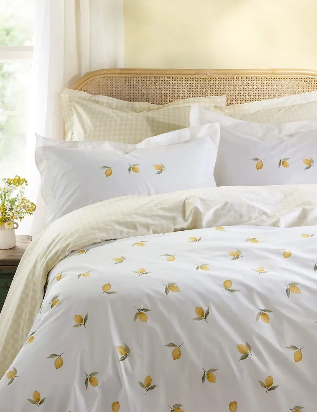 Pure Cotton Lemons Bedding Set - White Mix product