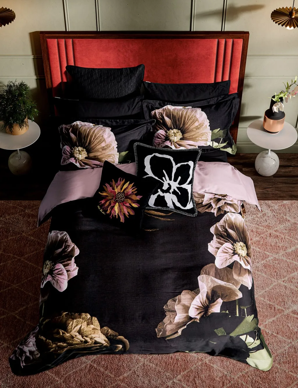 Pure Cotton Sateen Paper Floral Bedding Set - Navy product