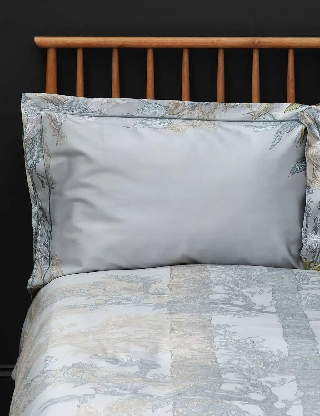 Norwegian Wood 2 Pack Pillowcases Oxford Border - Light Grey, Cotton Sateen product