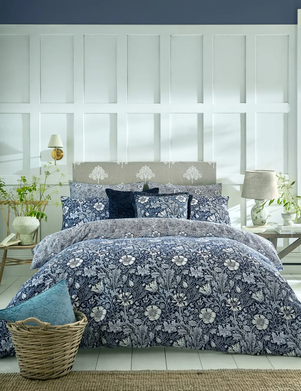 Compton Bedding Set - Blue, Cotton Sateen product