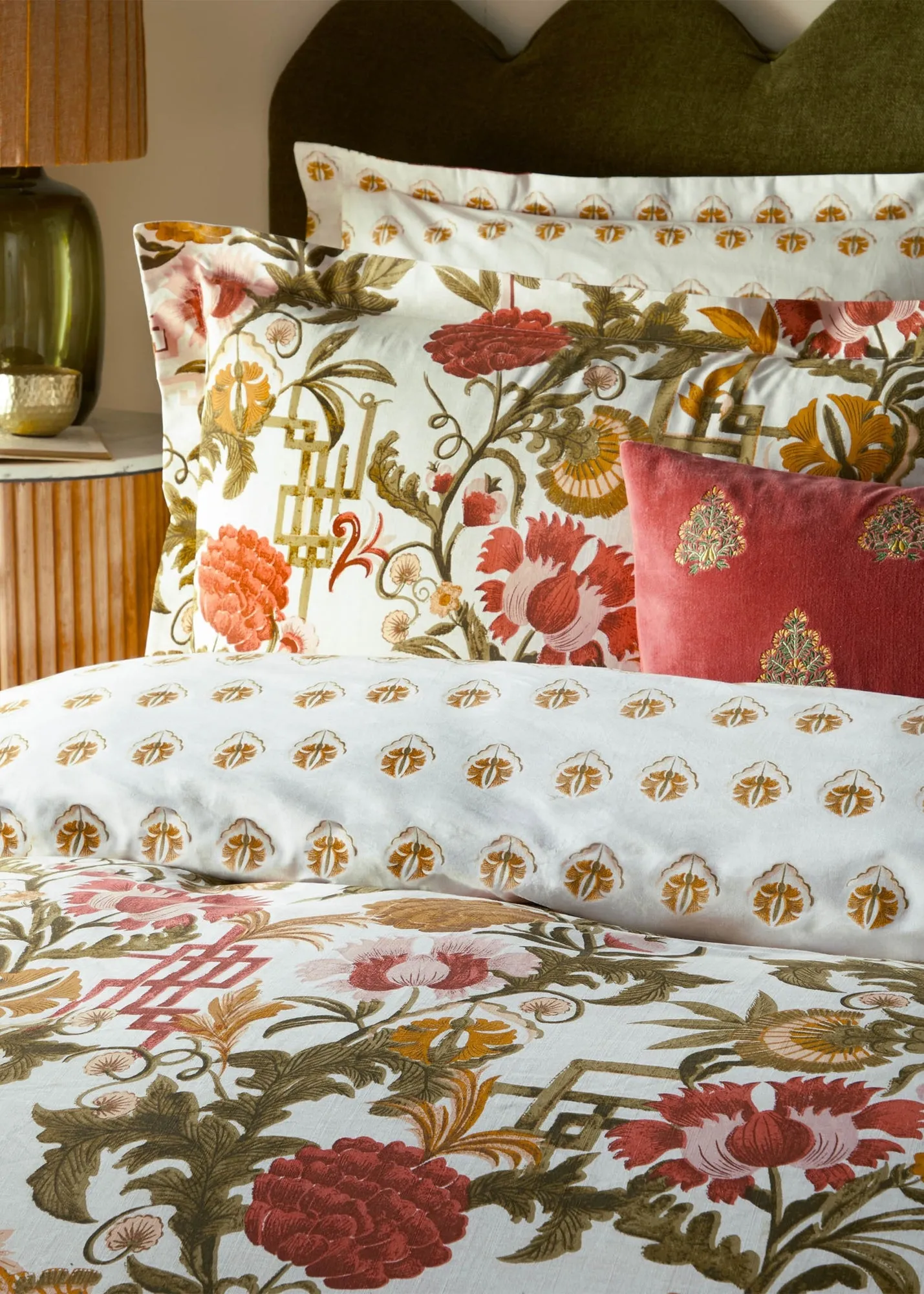 Ishana Single Reversible Floral Duvet Cover Set - Brown product