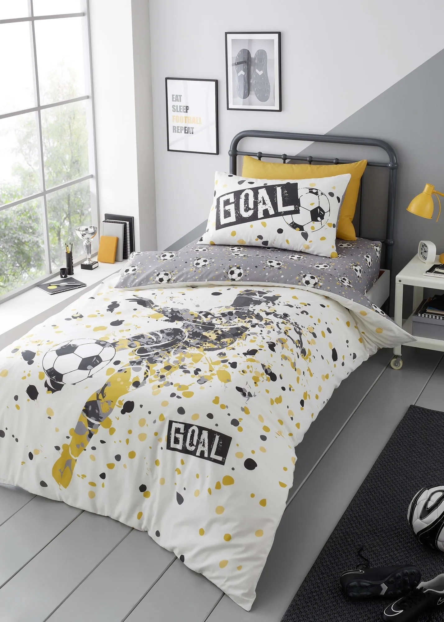 Goal Reversible Single Duvet Cover Set - Gold, Polyester product