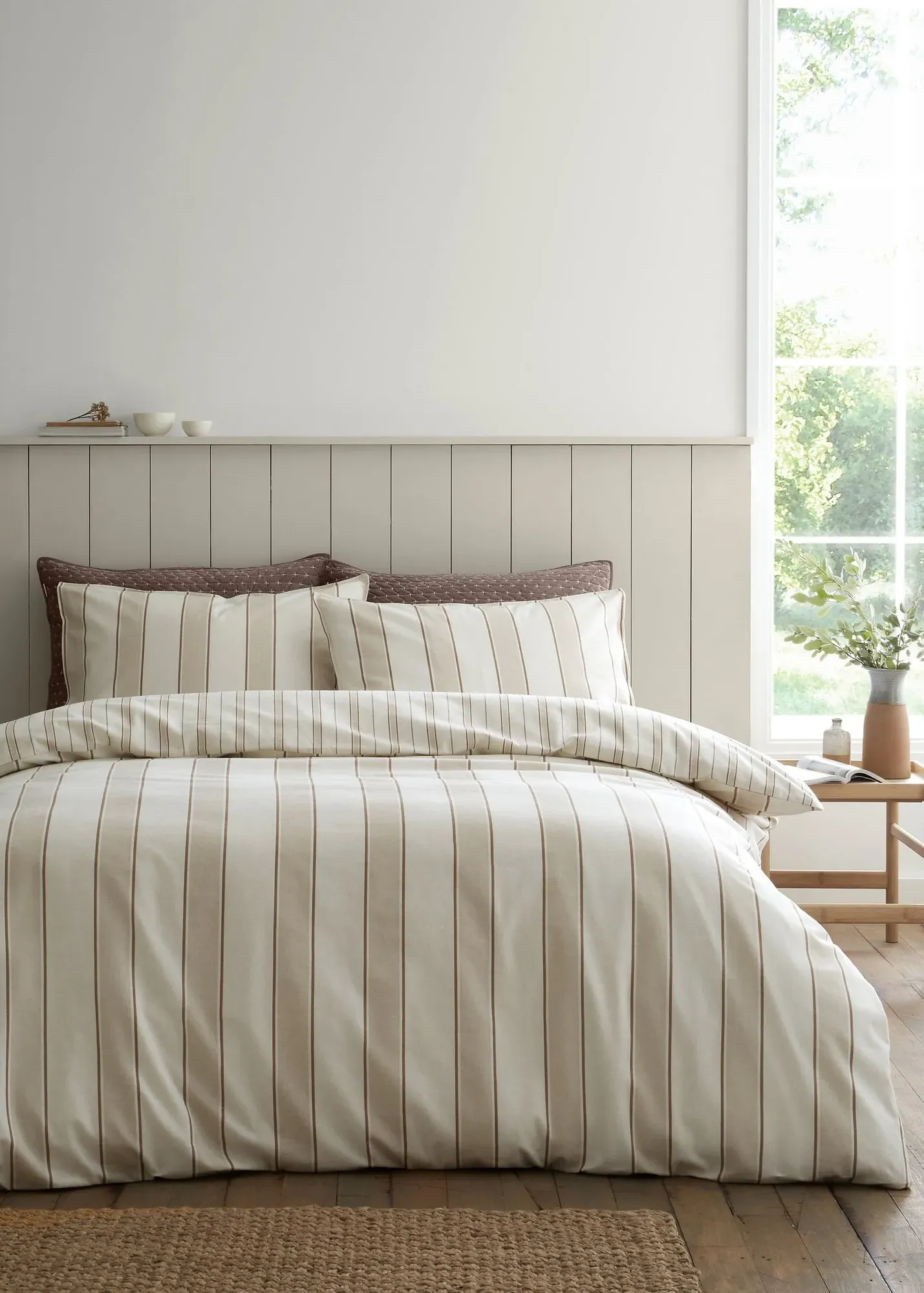 Regal Stripe Single Reversible Duvet Cover Set - Natural, Brushed Cotton product