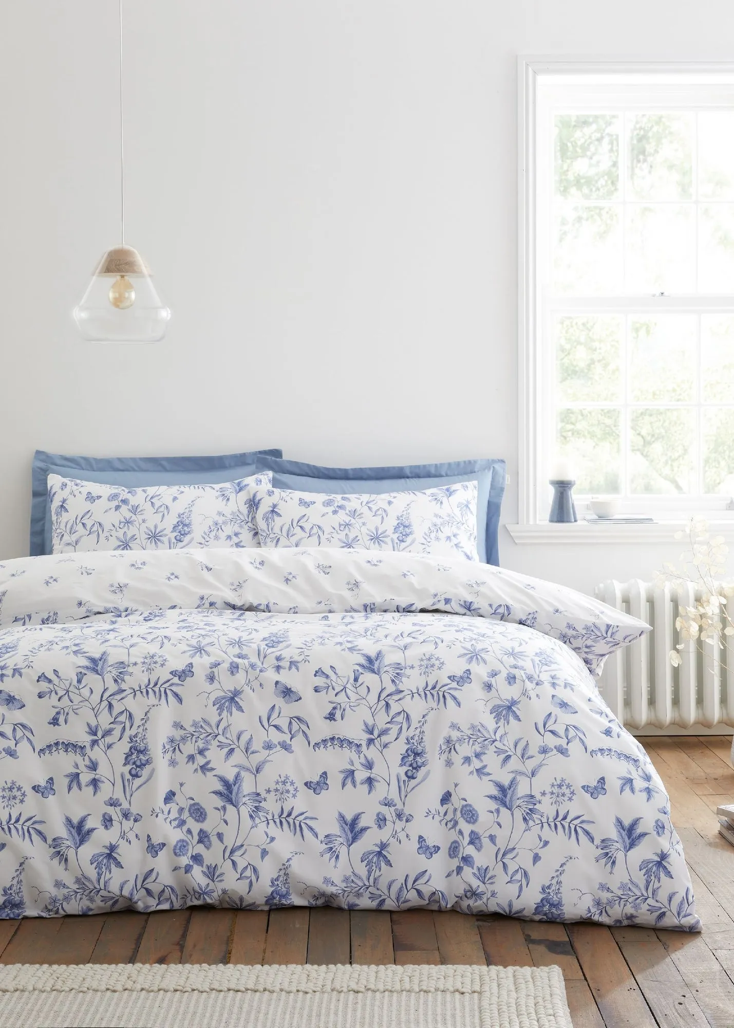 Thea Floral Single Reversible Duvet Cover Set - Blue, Cotton product