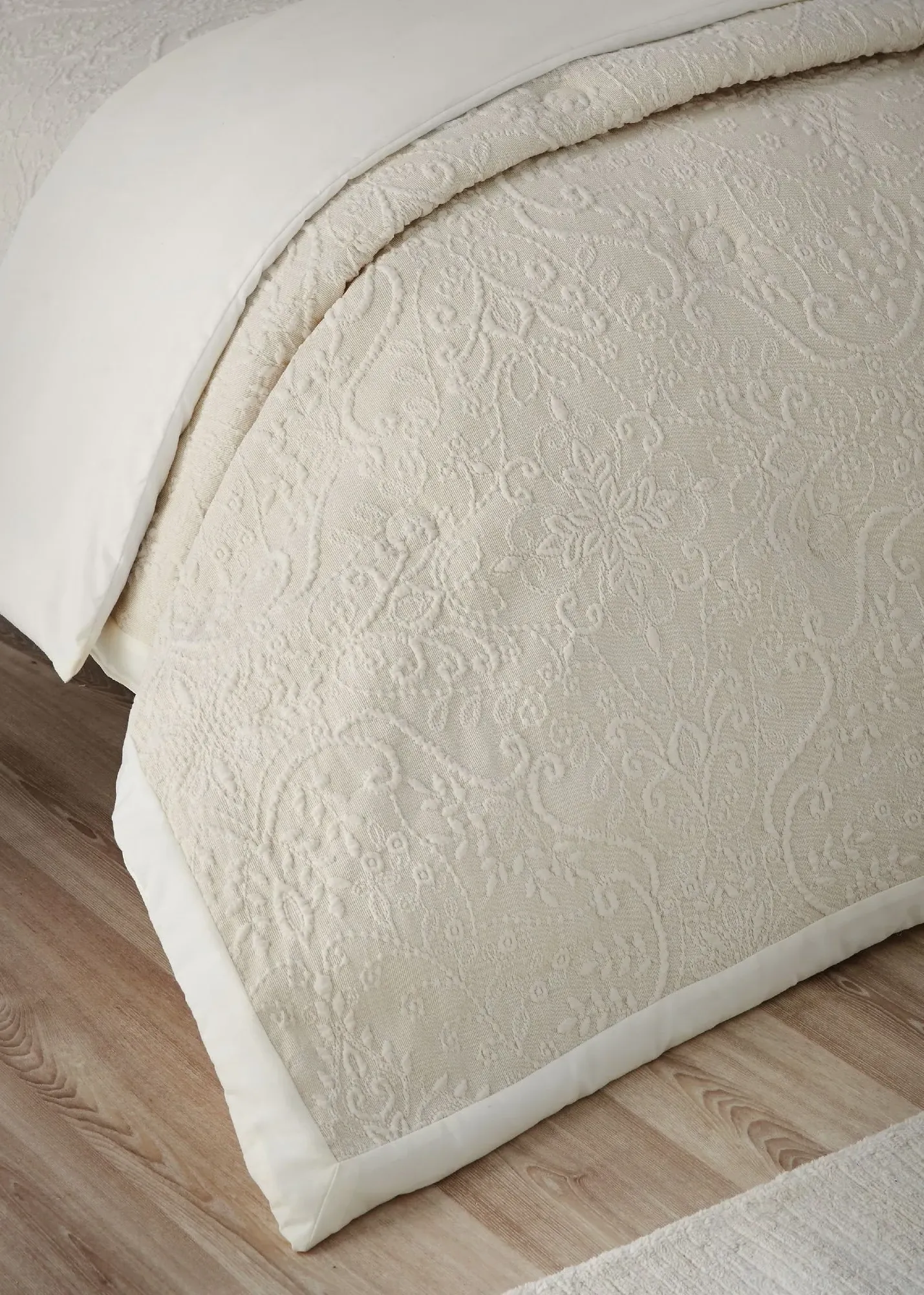 Amelia Jacquard Bedspread - Cream, Polyester product