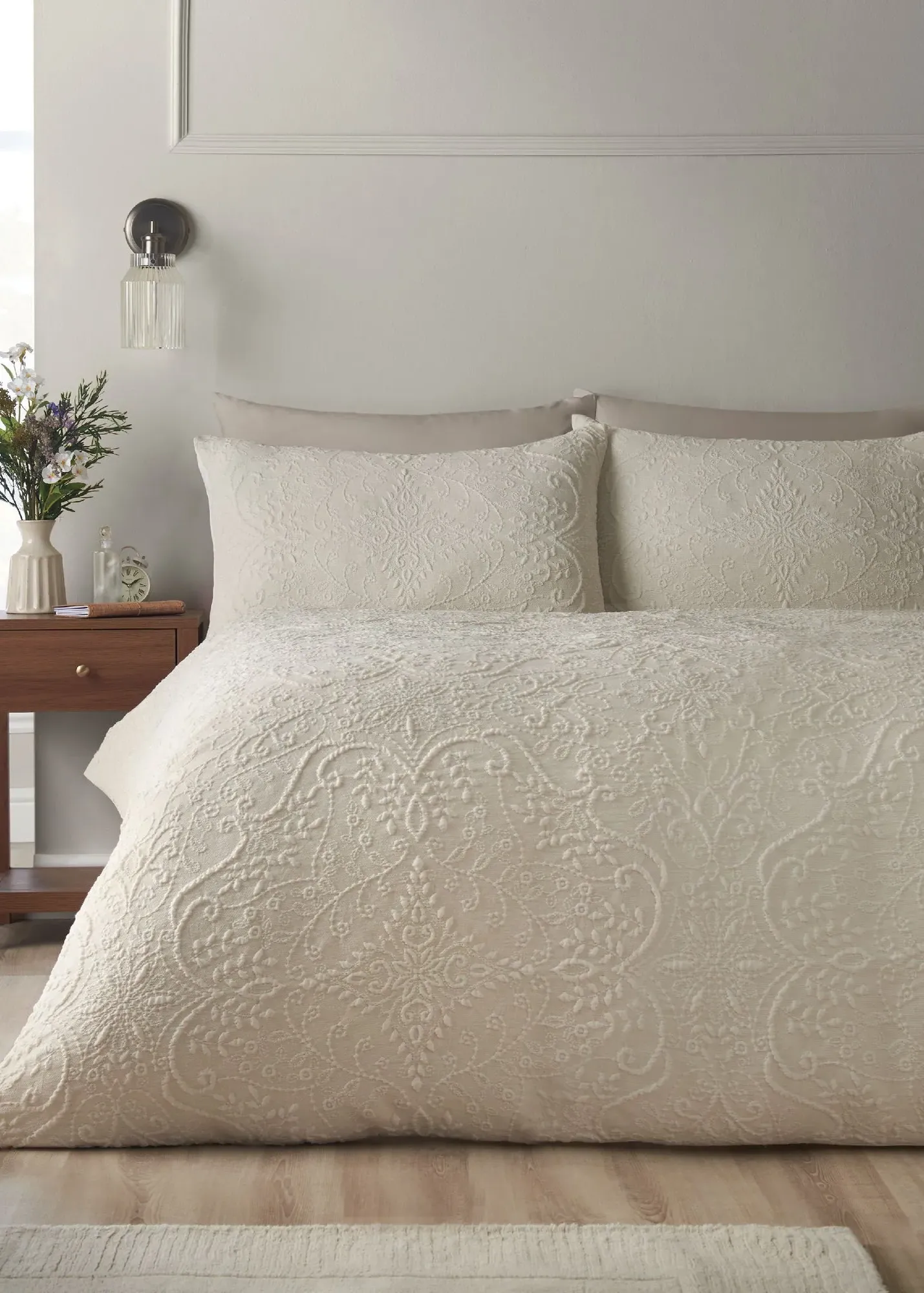 Amelia Jacquard Single Duvet Cover Set - Cream, Polyester product