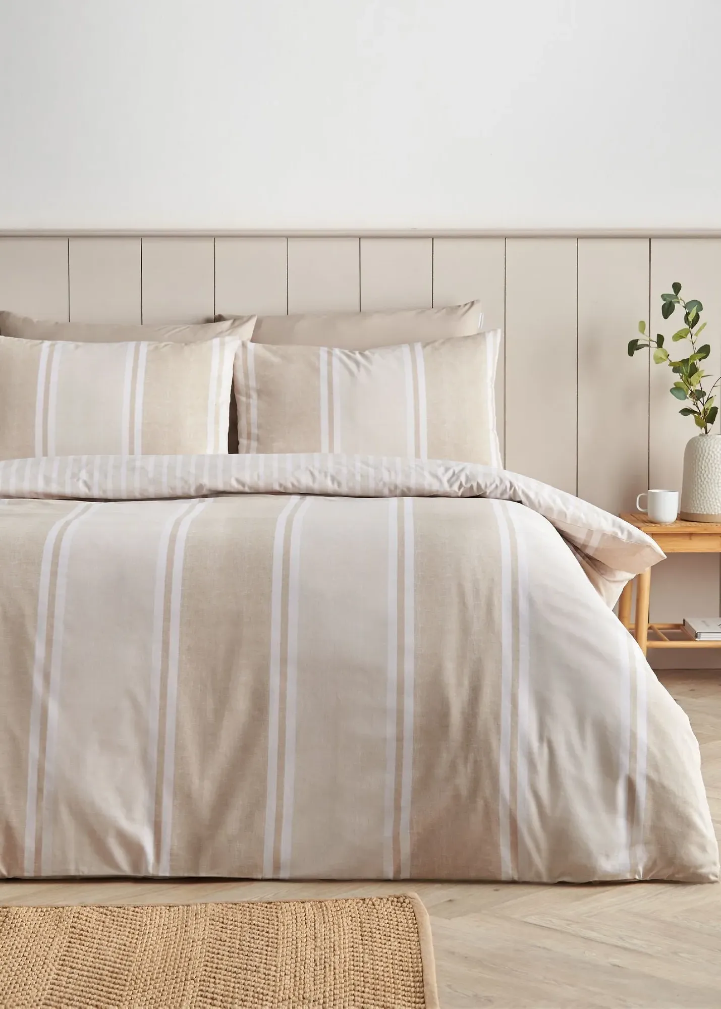 Banded Stripe Reversible Single Duvet Cover Set - Natural product