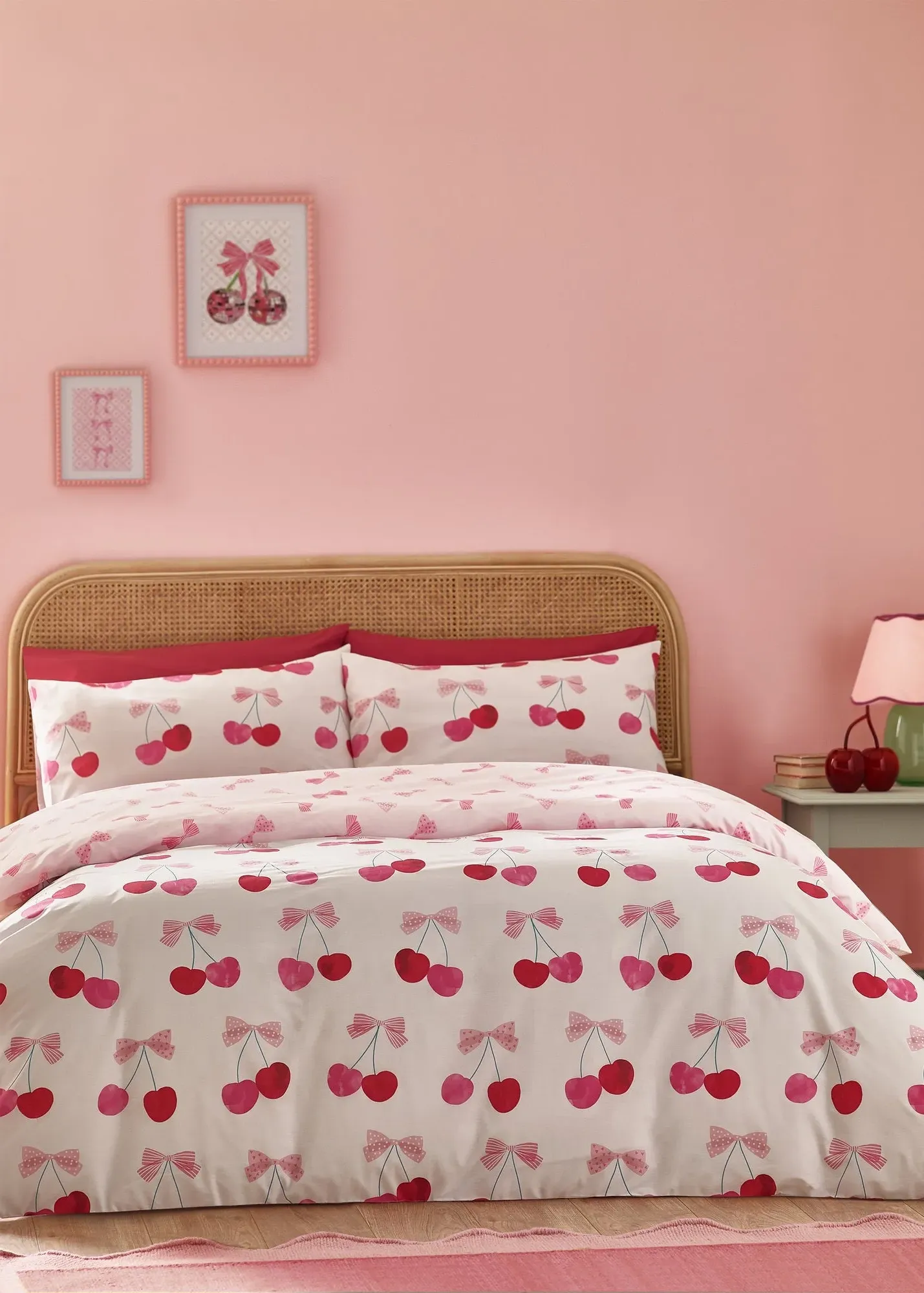 Cherries and Bows Single Reversible Duvet Cover Set - Pink product