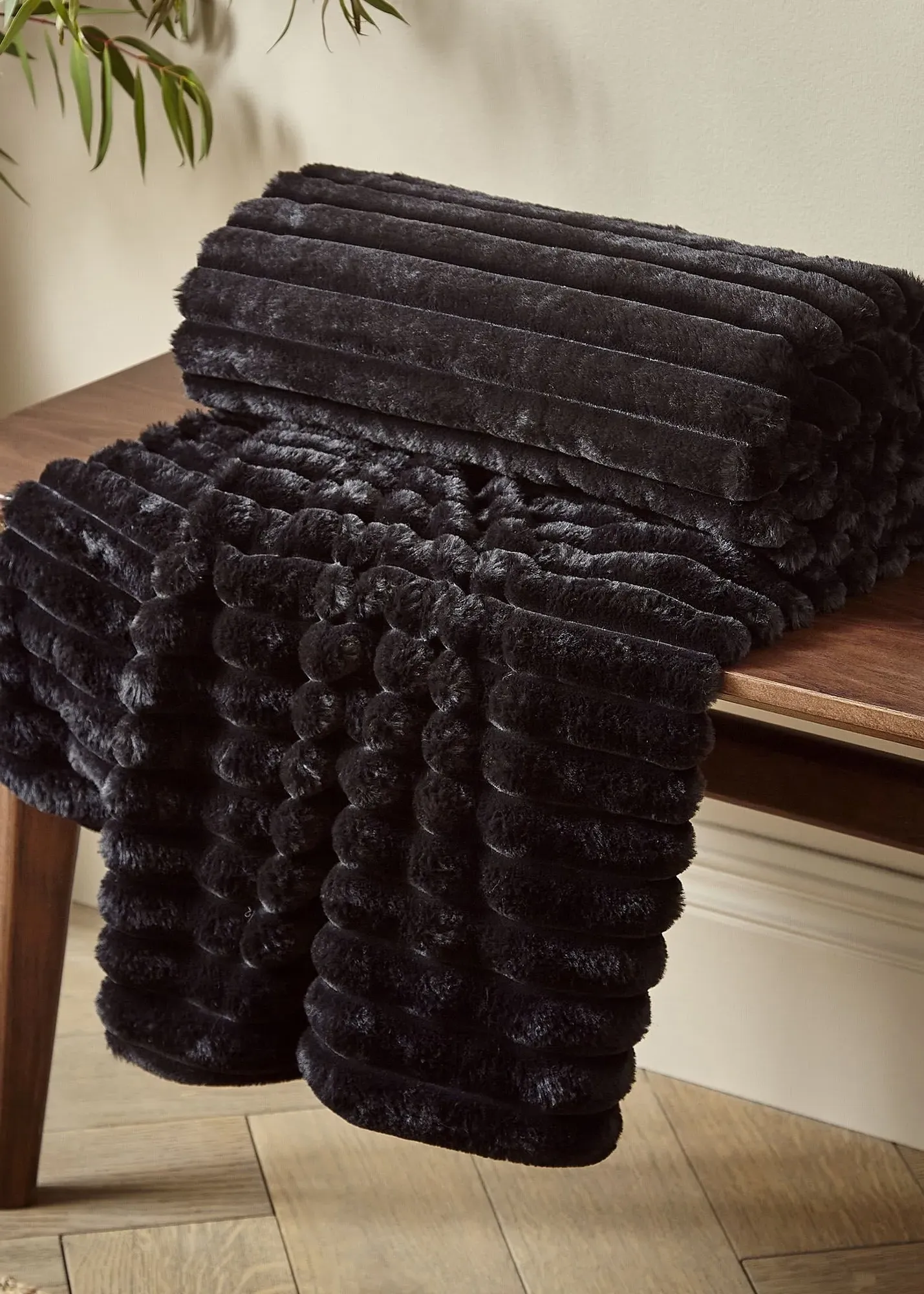 Cosy Ribbed Faux Fur Blanket Throw - Black, Polyester product