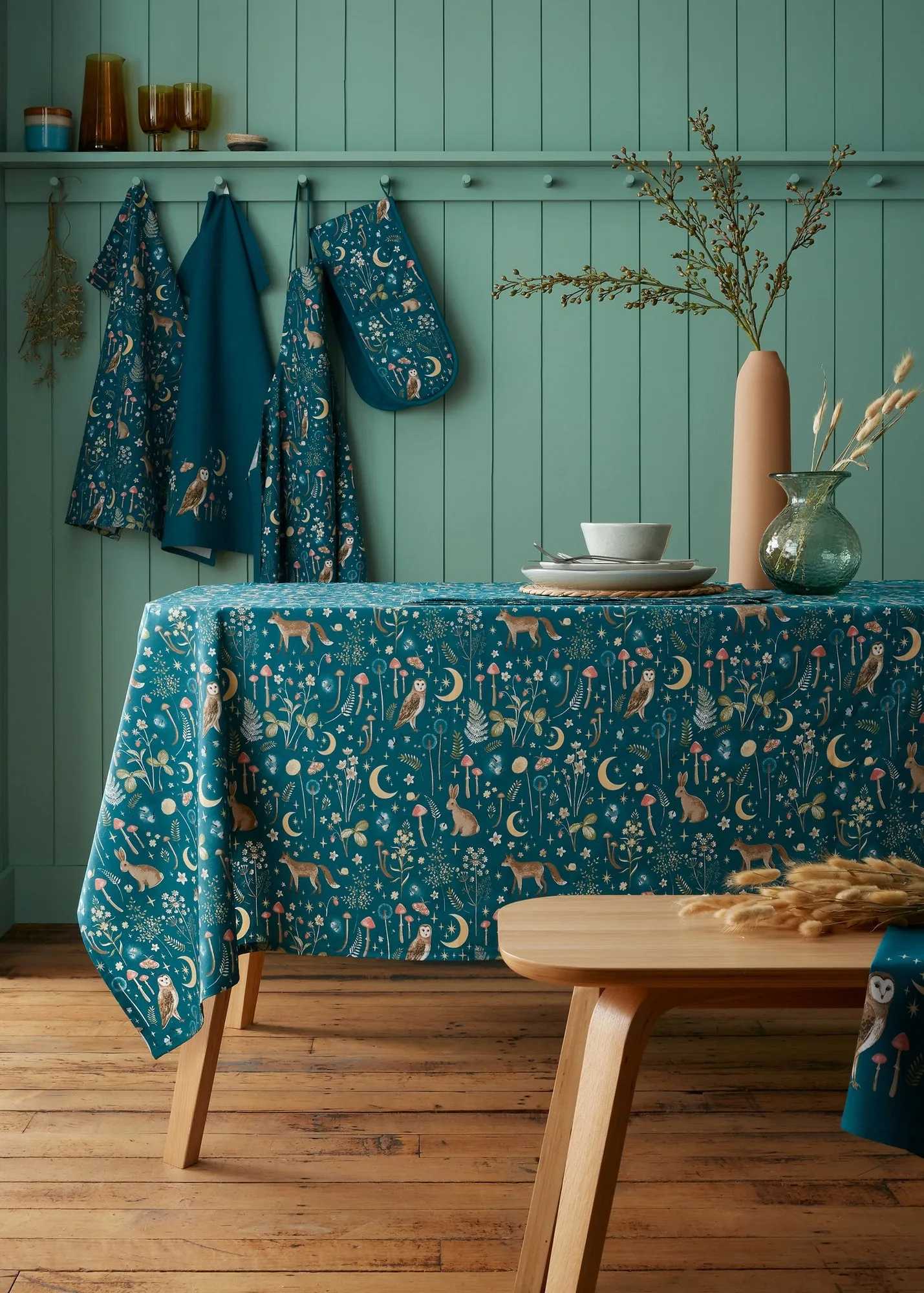 Enchanted Animals Cotton Tablecloth - Green product