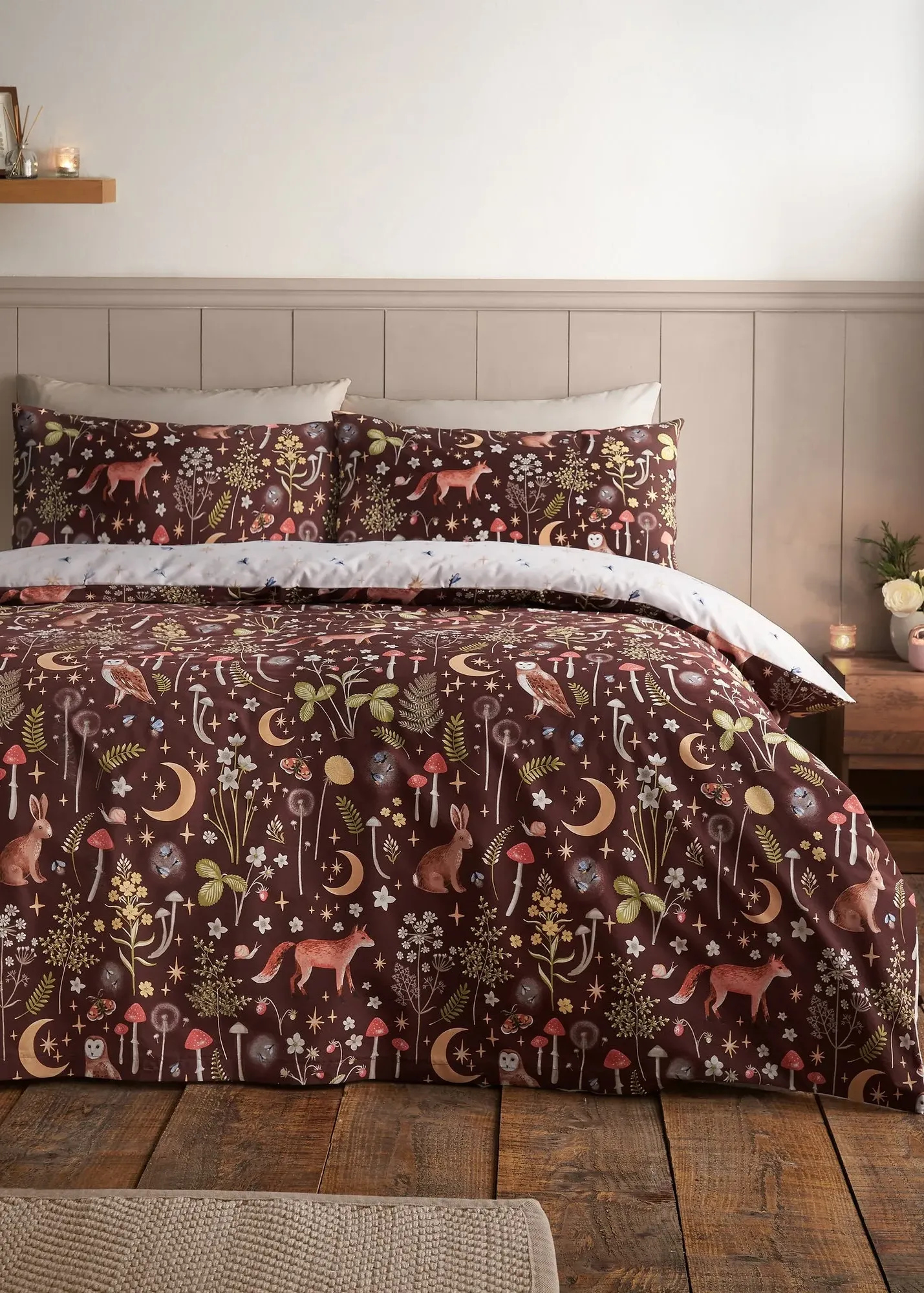 Enchanted Animals Single Reversible Duvet Cover Set - Brown product