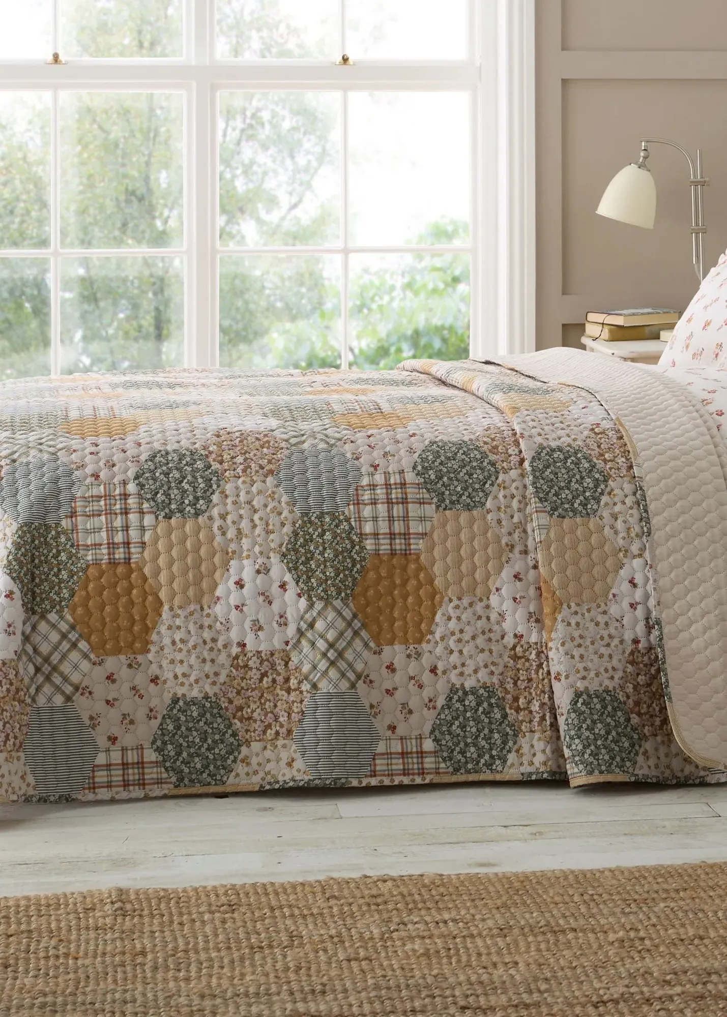 Floral Patchwork Quilted Bedspread - Natural, Cotton Blend product