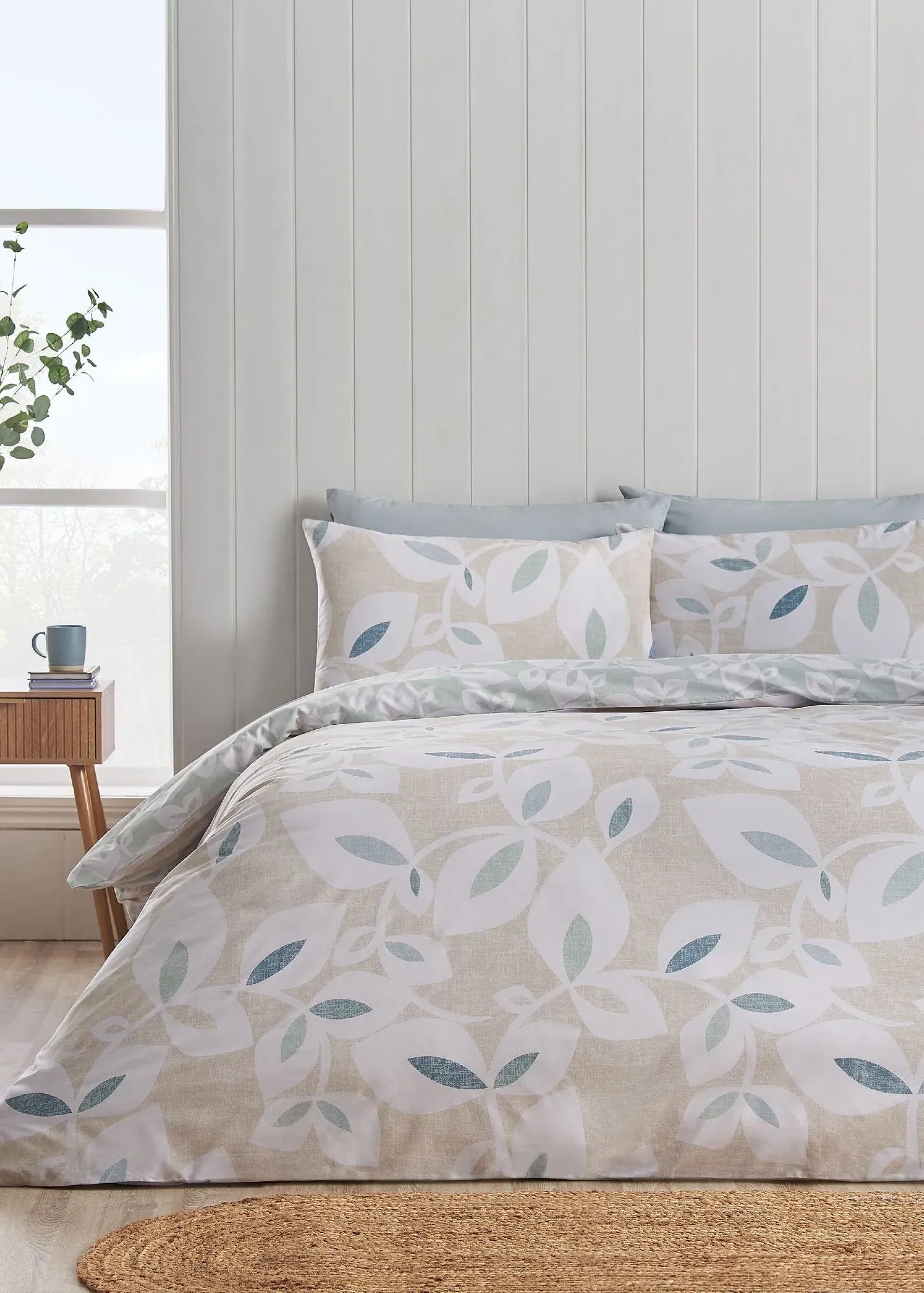 Inga Leaf Single Reversible Duvet Cover Set - Natural, Polyester product