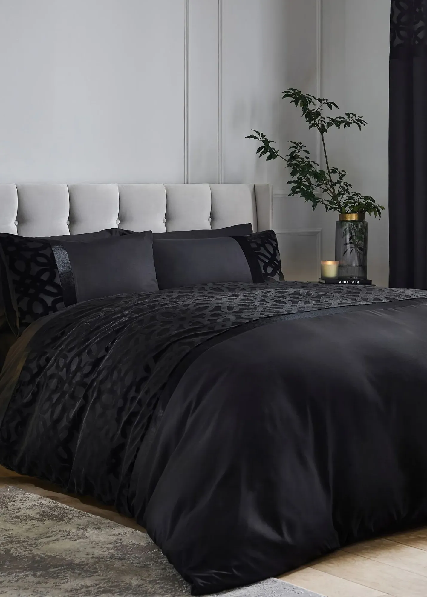 Lattice Cut Velvet Double Duvet Cover Set - Black product