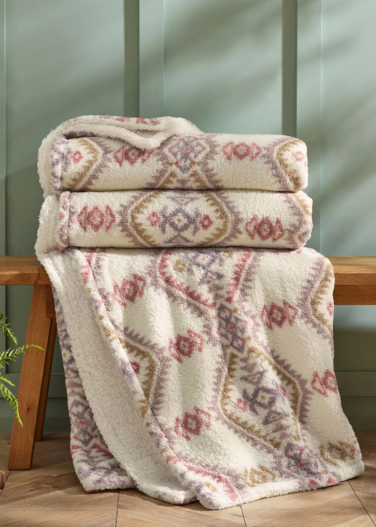 Navajo Fleece Sherpa Reverse Blanket Throw - Natural product