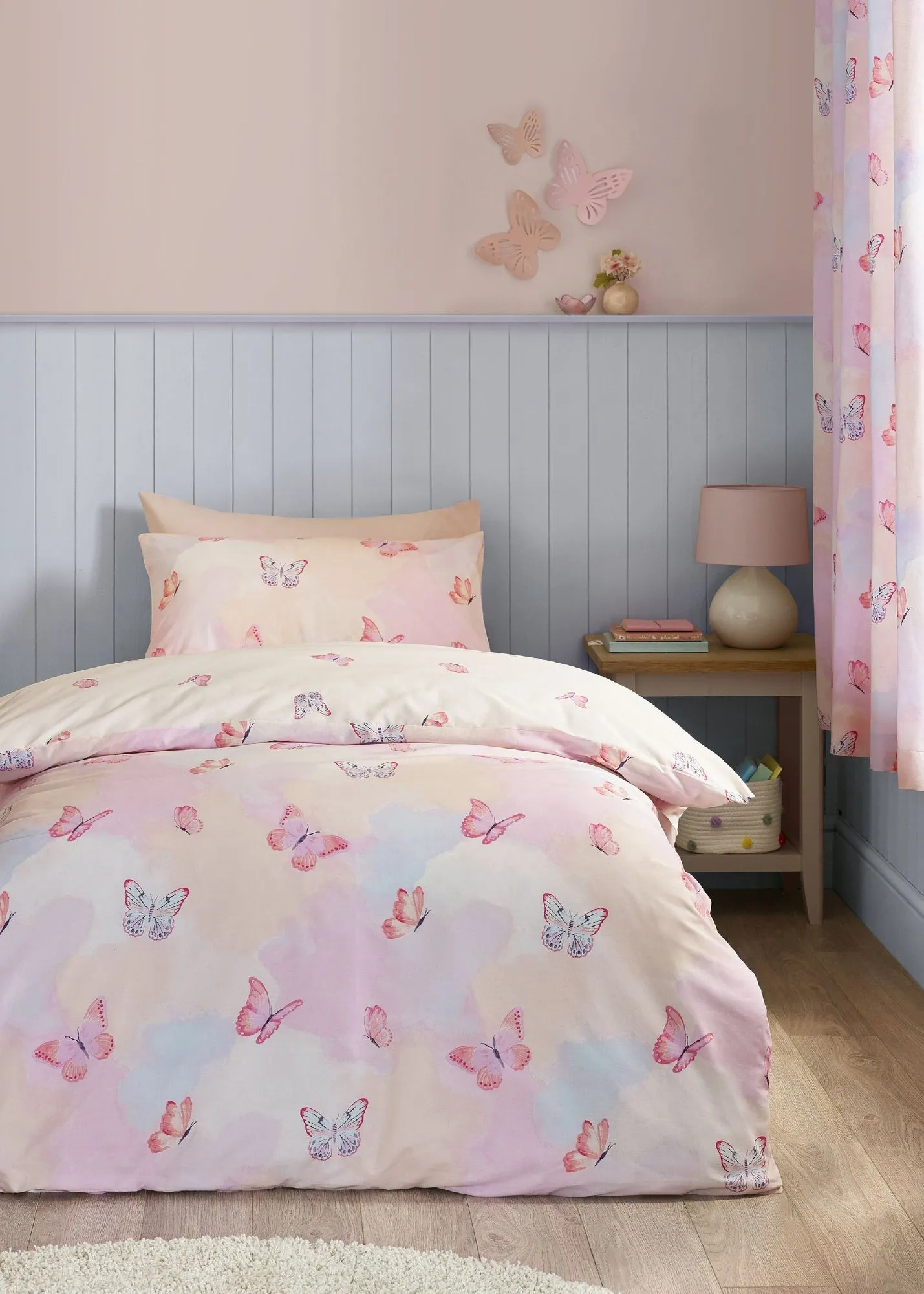 Ombre Butterflies Single Reversible Duvet Cover Set - Pink product
