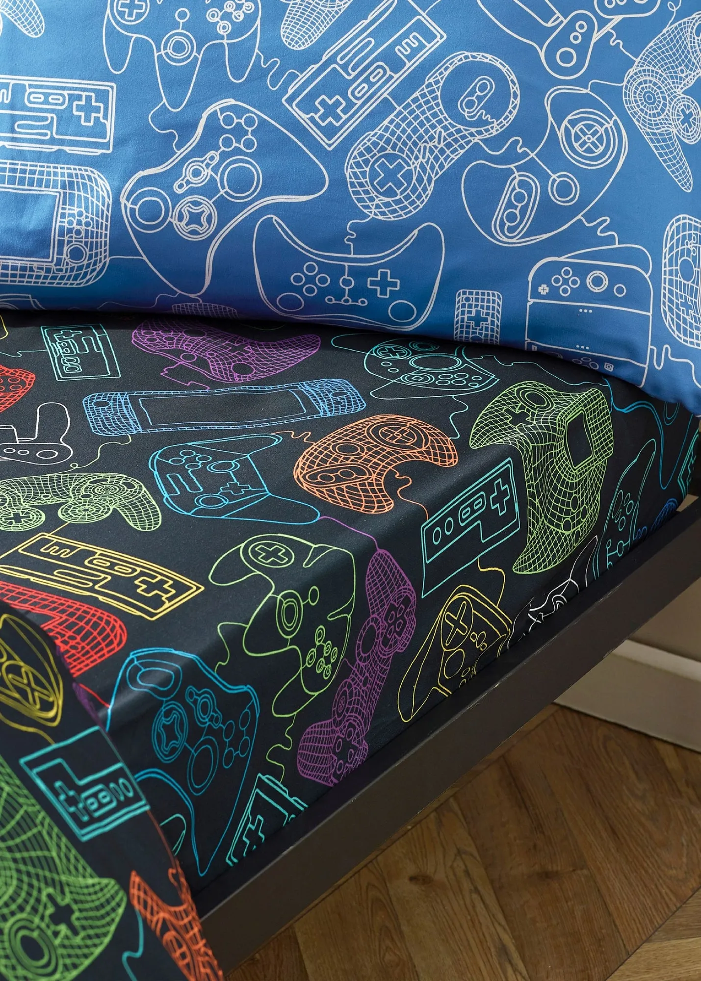 Power Up Gamer Single Fitted Sheet - Black, Microfibre product