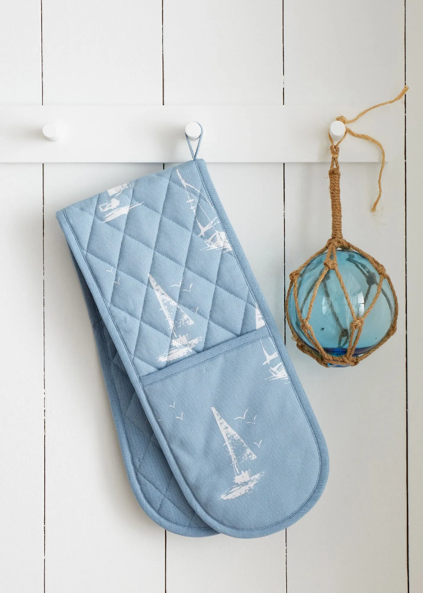 Salcombe Boats Double Oven Glove - Blue, Polyester product