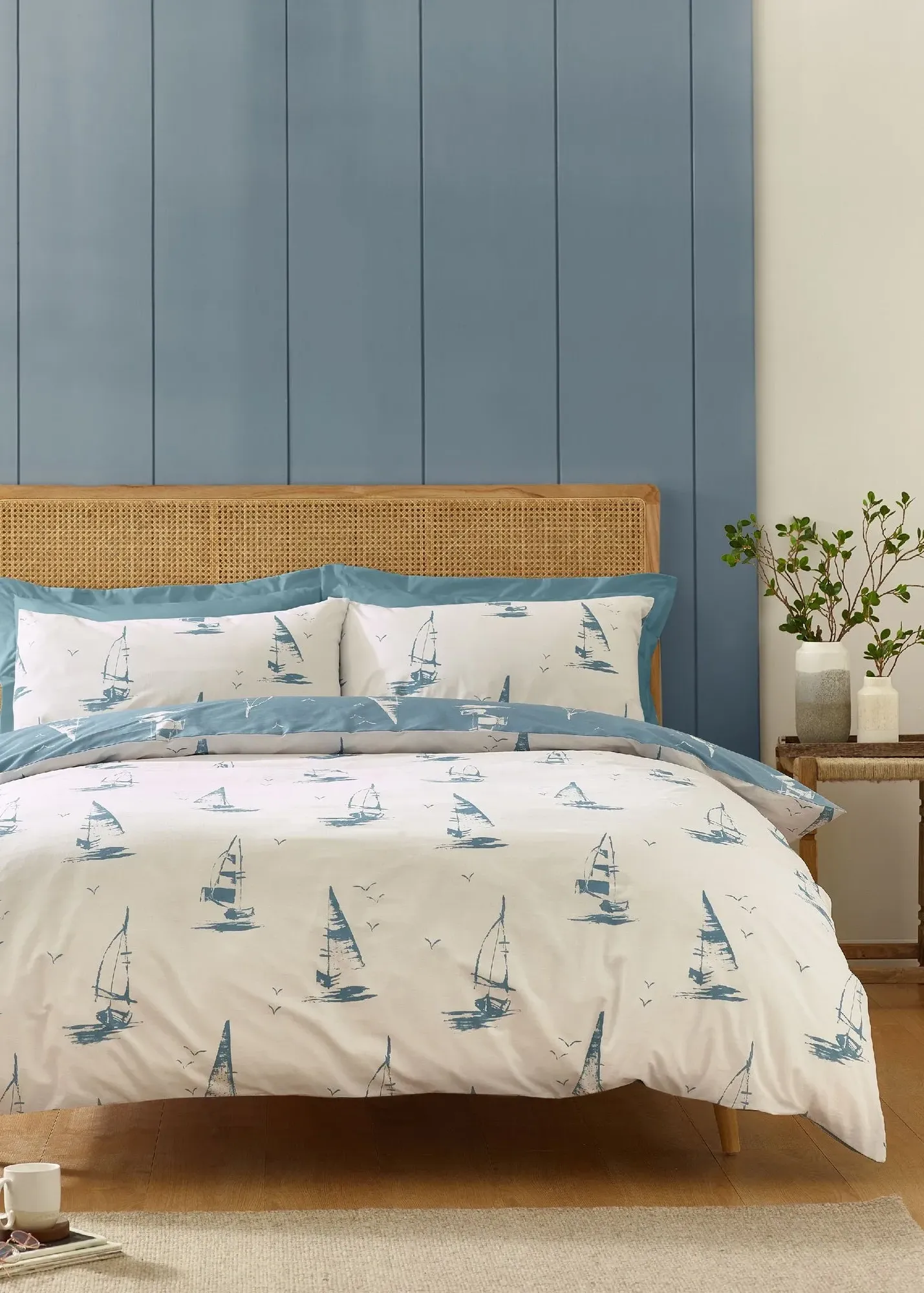Salcombe Boats Double Reversible Duvet Cover Set - Blue, Polyester product