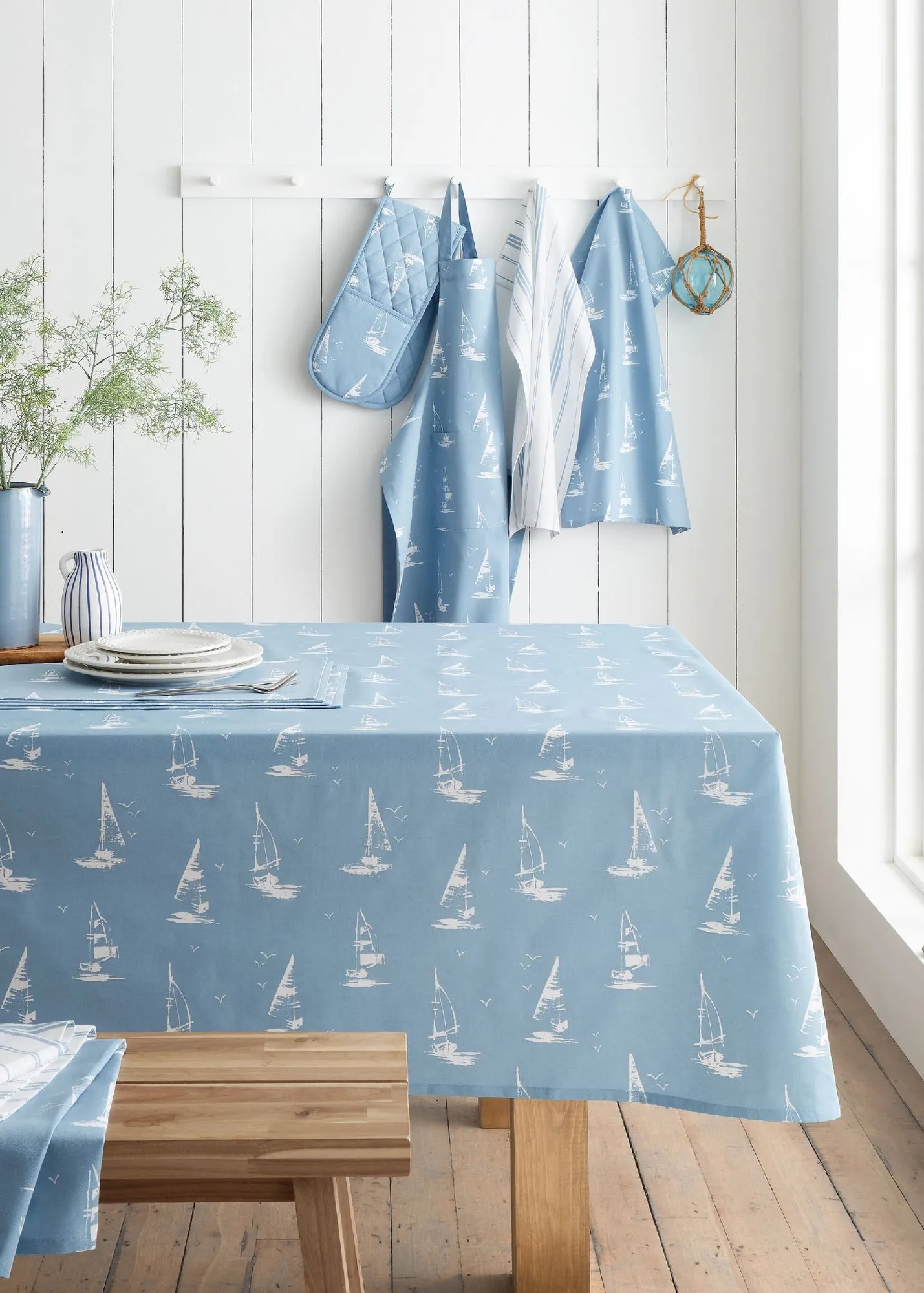 Salcombe Boats Table Cloth - Blue, Cotton product
