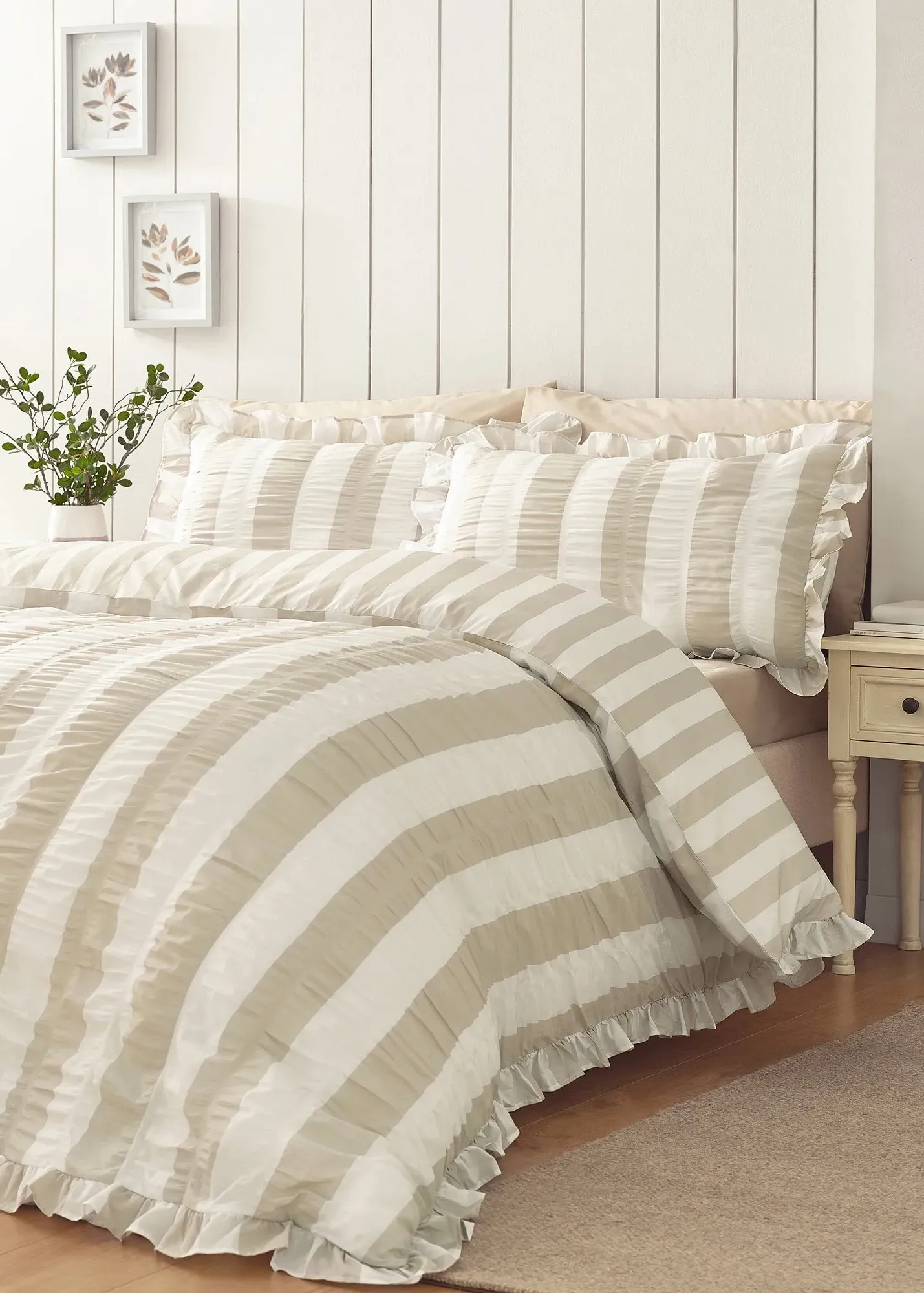 Seersucker Frill Stripe Double Duvet Cover Set - Natural, Polyester product