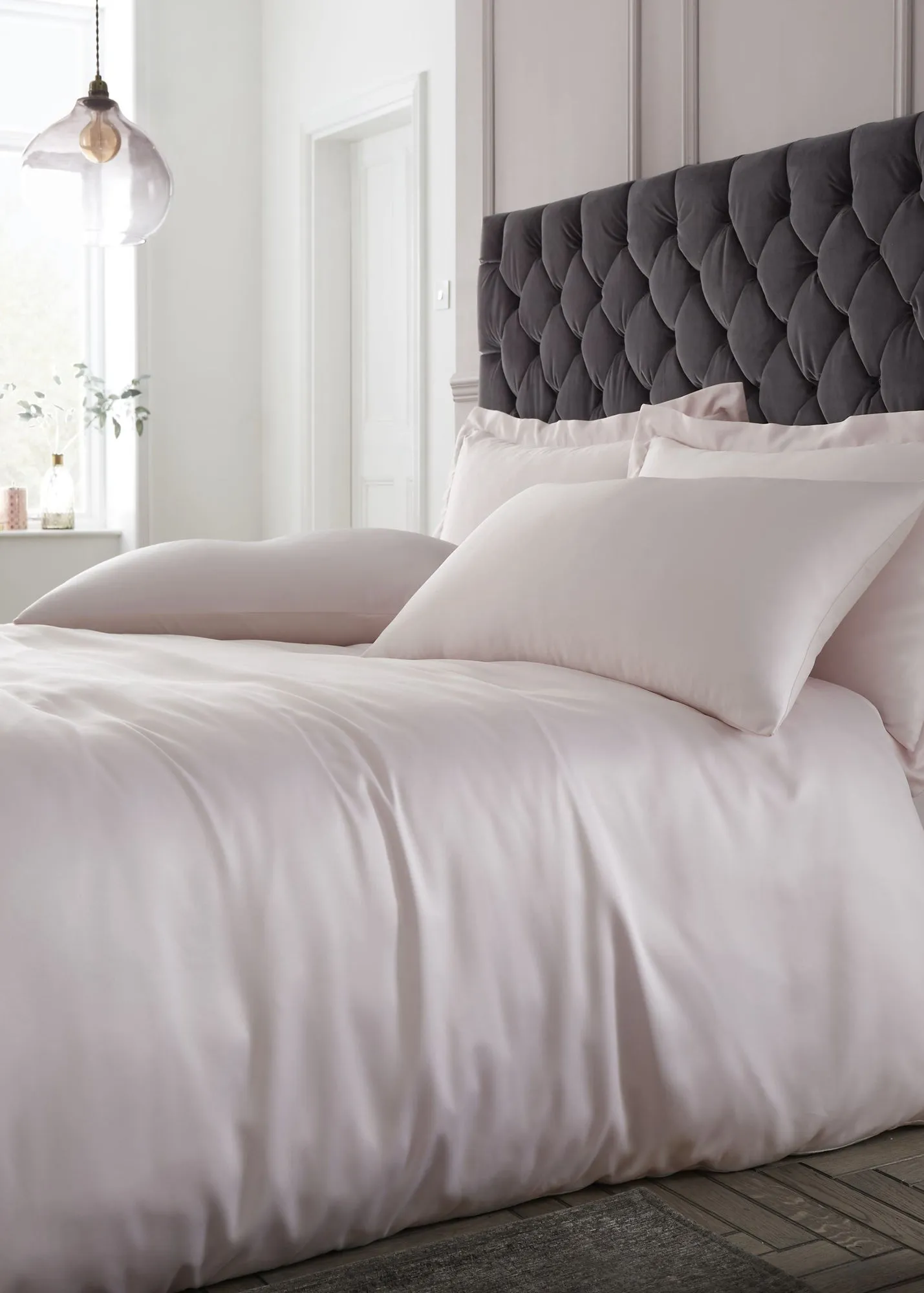 Silky Soft Satin Single Duvet Cover Set - Pink, Polyester product