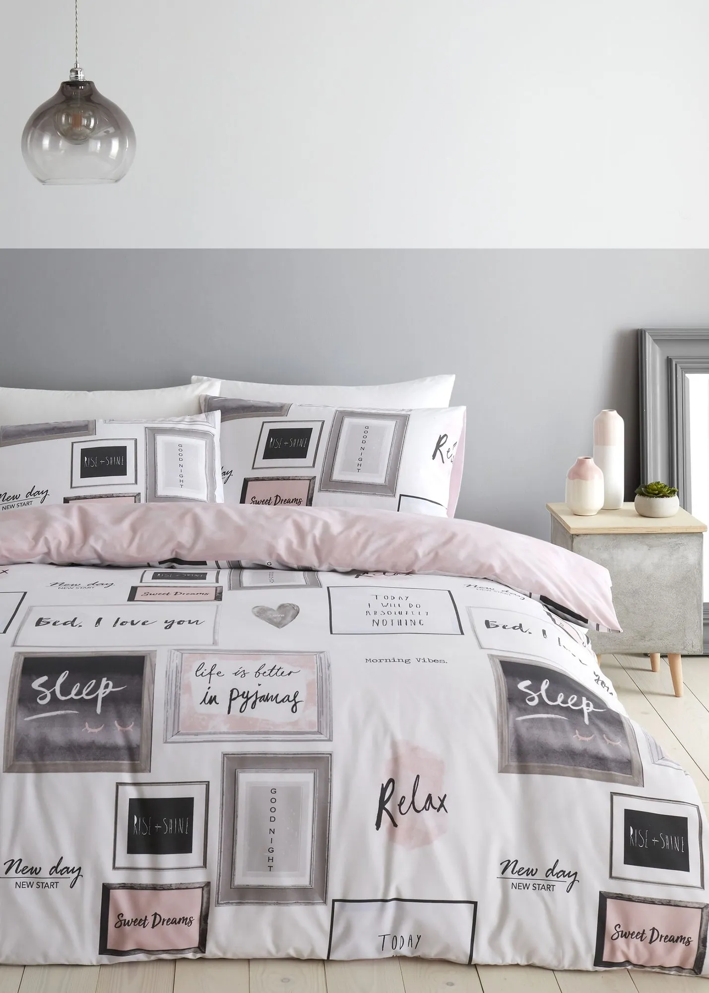 Sleep Dreams Reversible Duvet Cover Set - Pink product