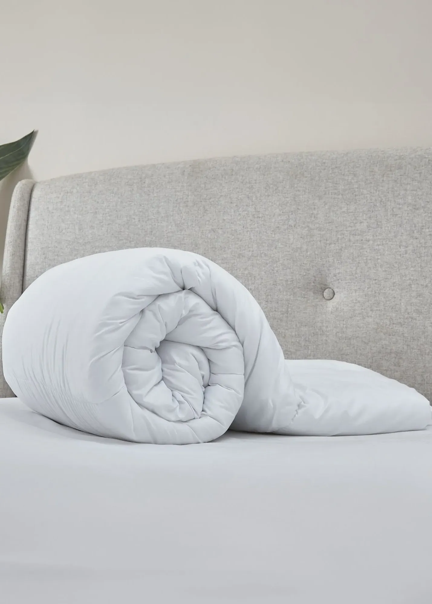 So Soft Hollowfibre Single 15 Tog Duvet - White product