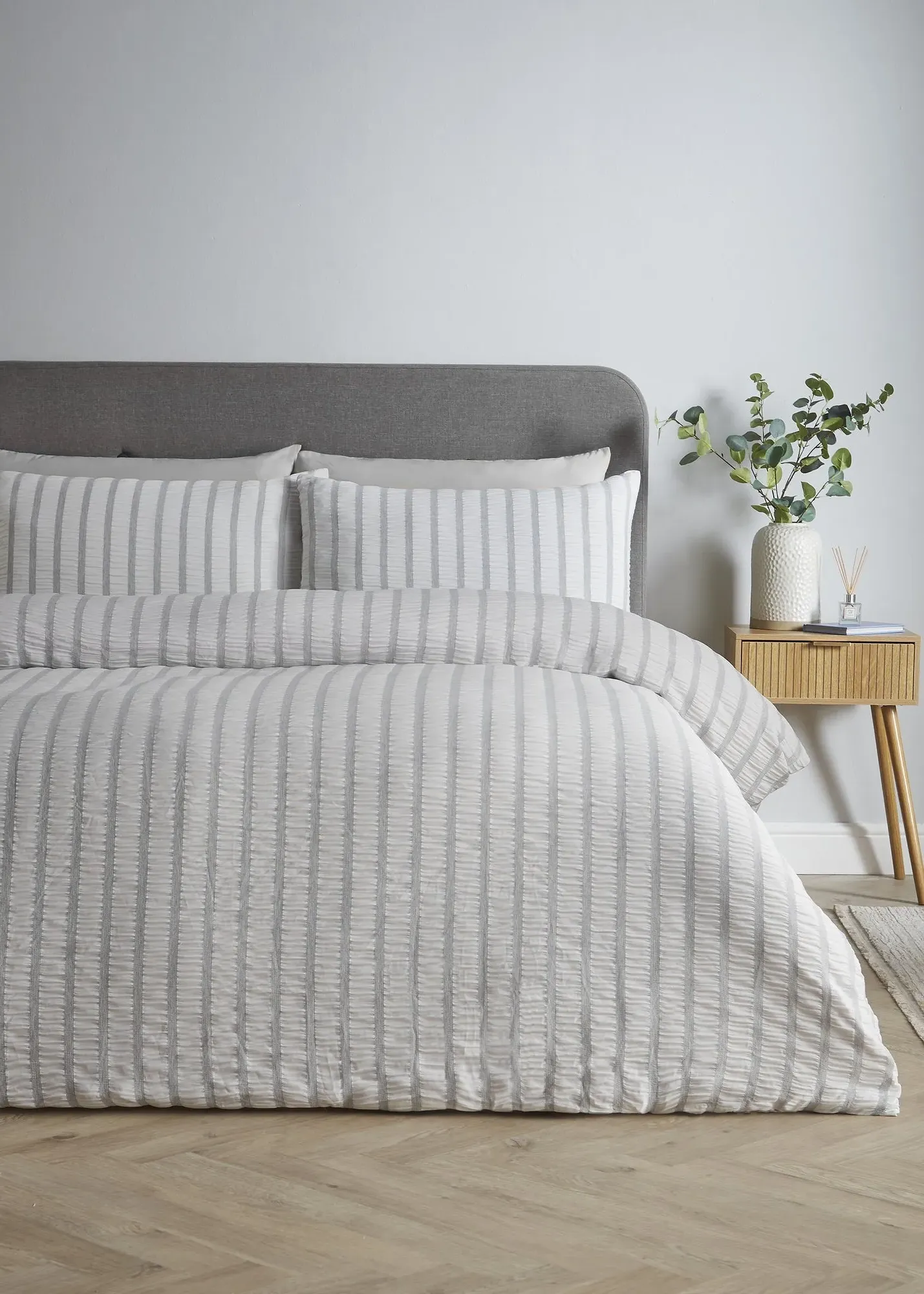 So Soft Seersucker Stripe Single Duvet Cover Set - Grey product