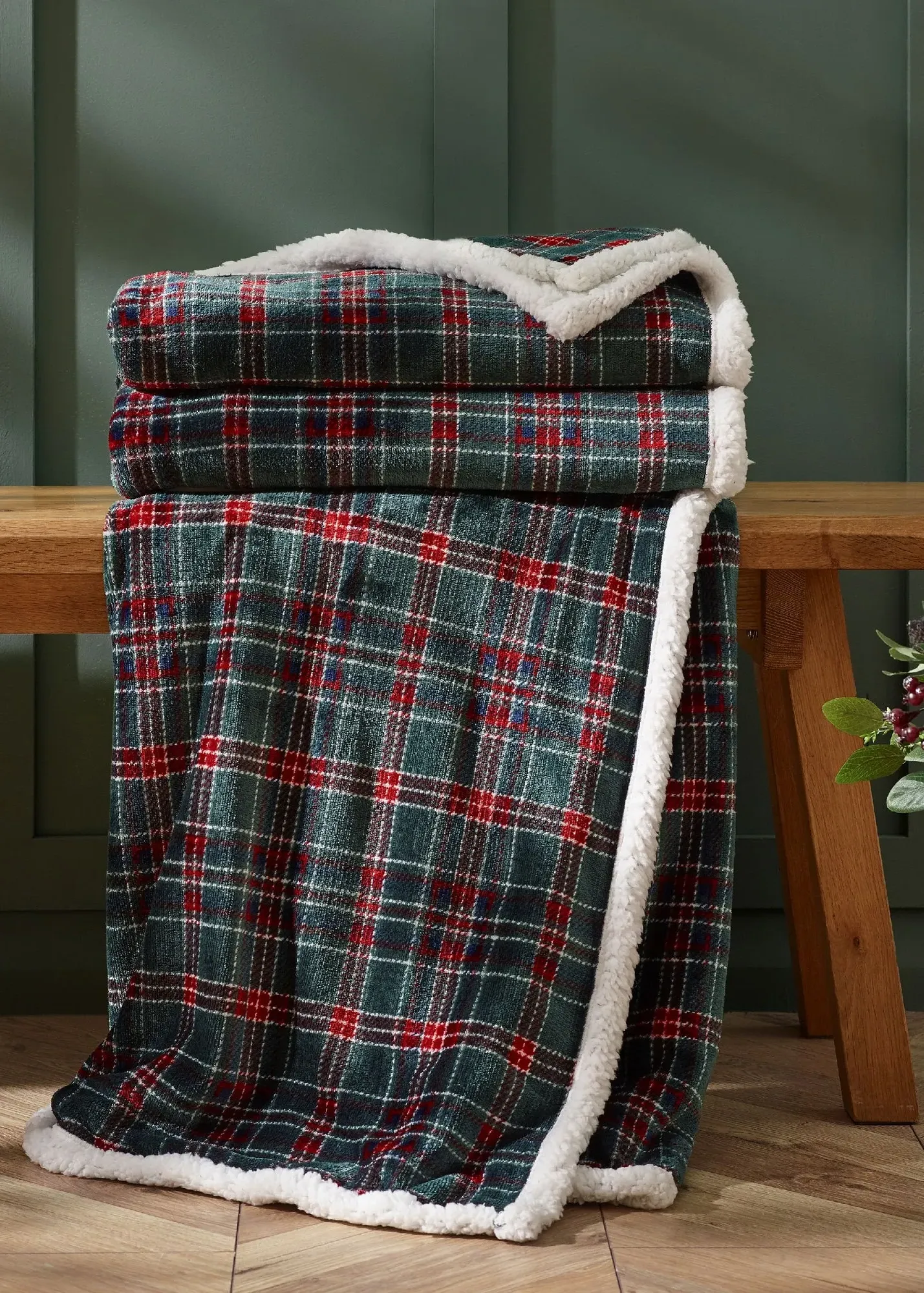 Tartan Sherpa Check Fleece Blanket Throw - Green product