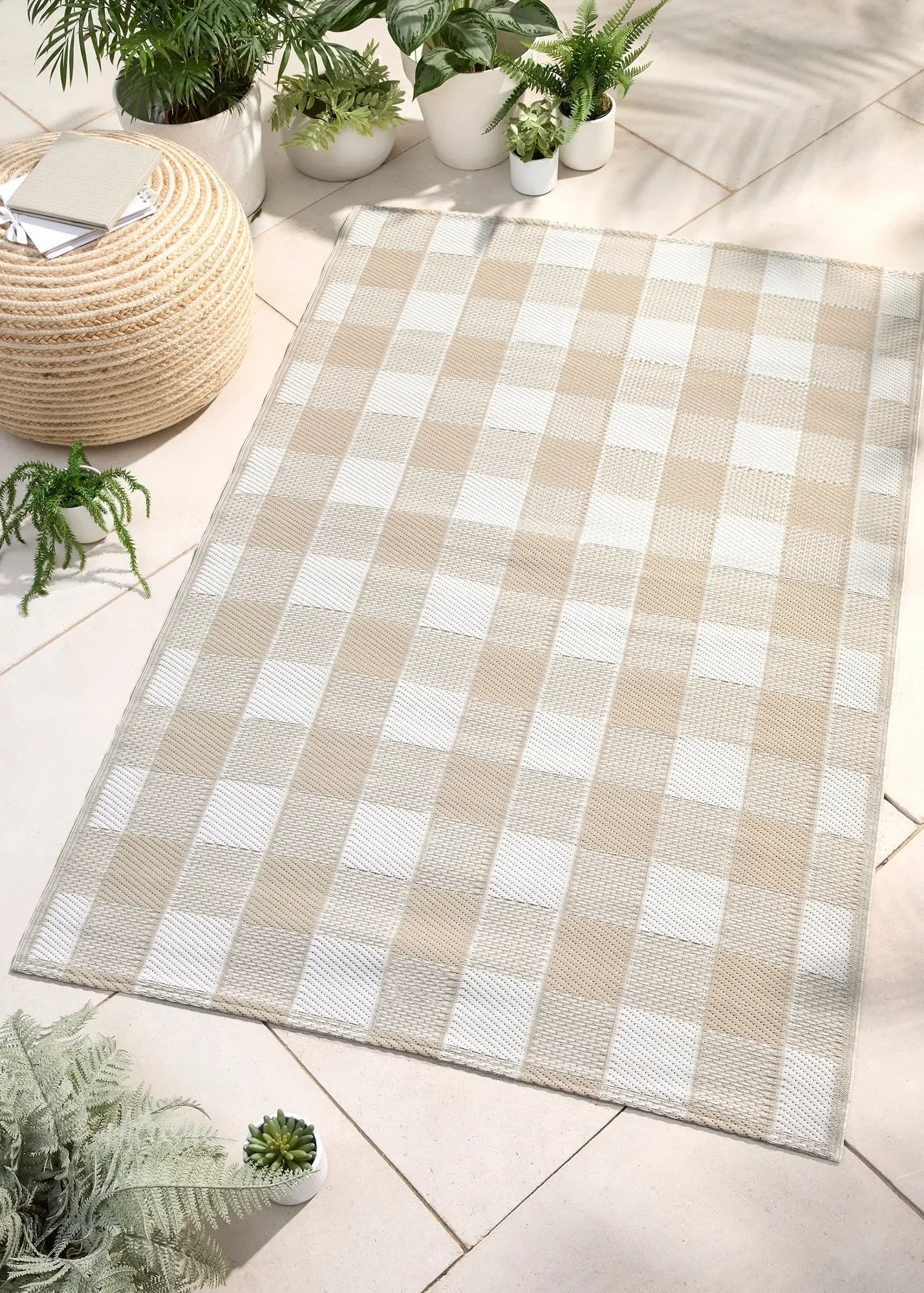 Gingham Check Outdoor Rug - Natural, Polypropylene product