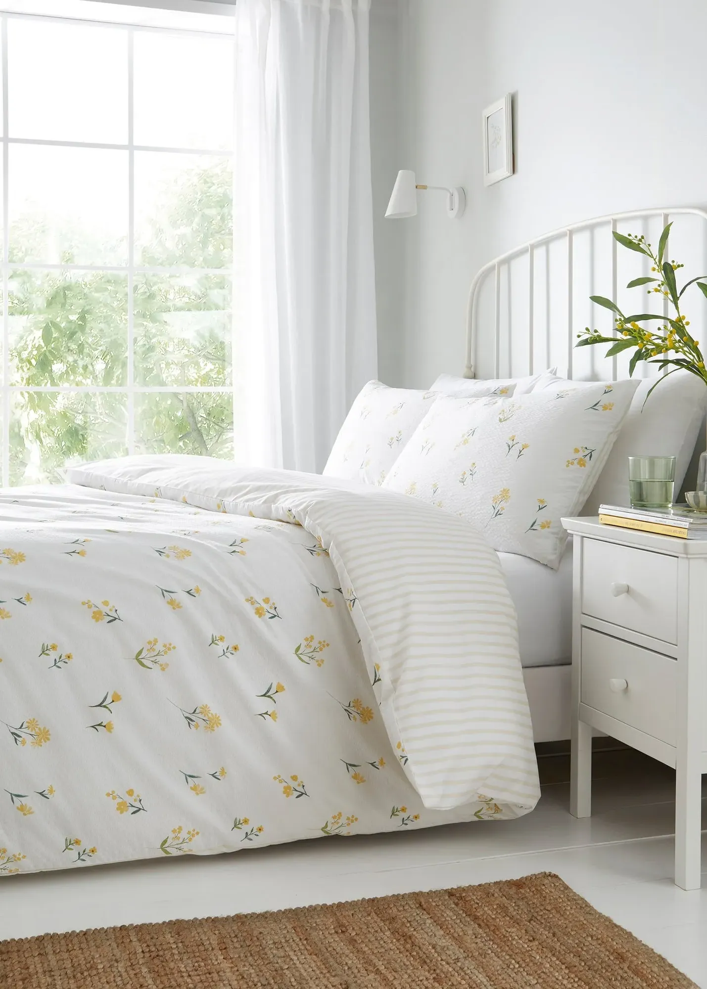 Ditsy Floral Seersucker Single Duvet Cover Set - Yellow product