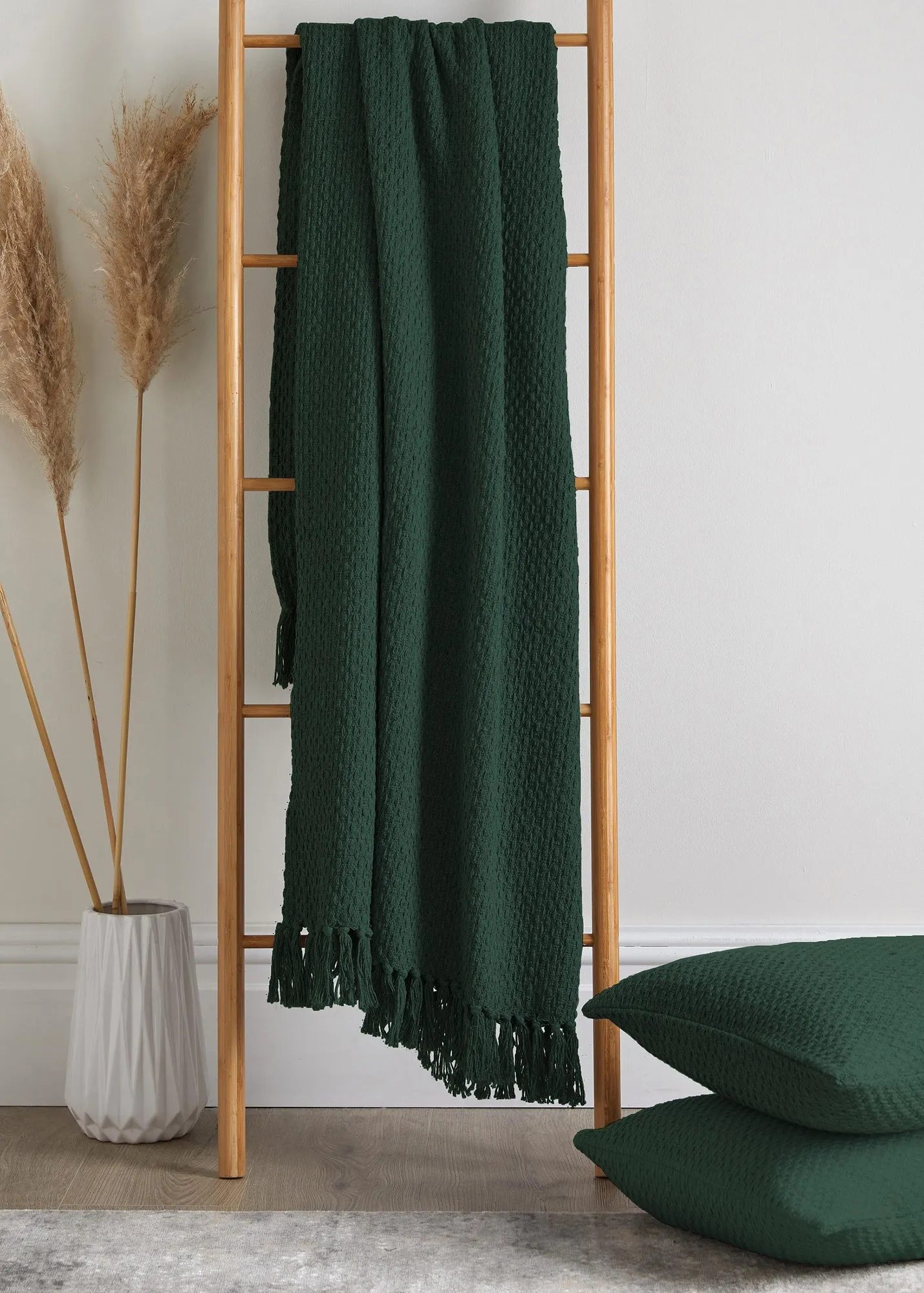 Hayden Bedspread - Green product