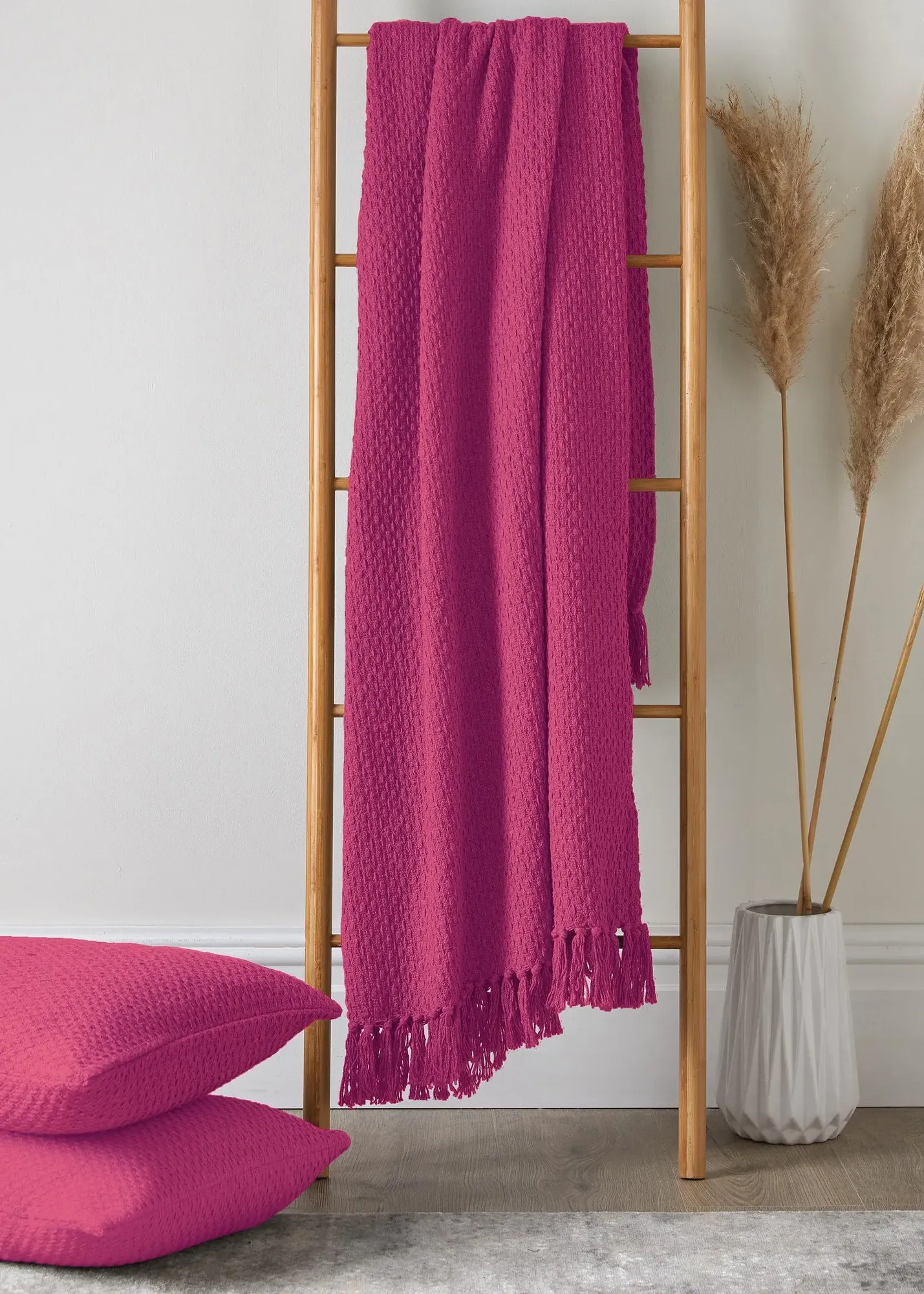 Hayden Throw - Pink product