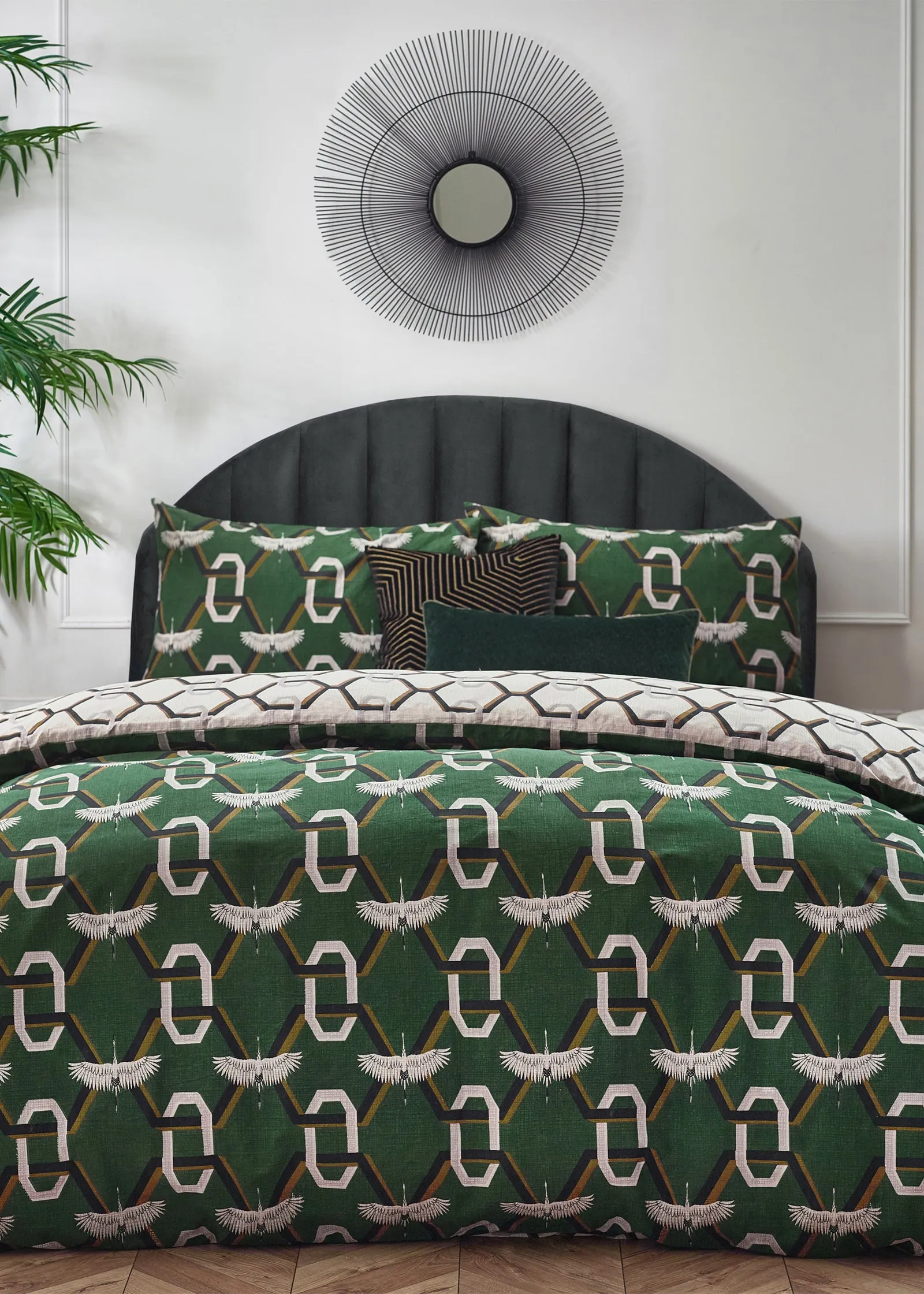 Avalon Art Deco Geometric Duvet Cover Set King Size - Green product