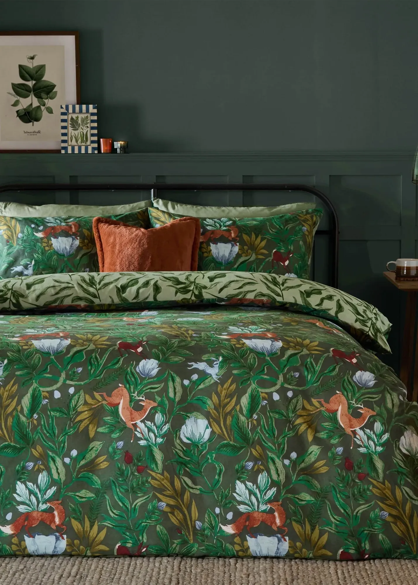 Into The Woods Single Reversible Duvet Set - Green, Cotton Blend product