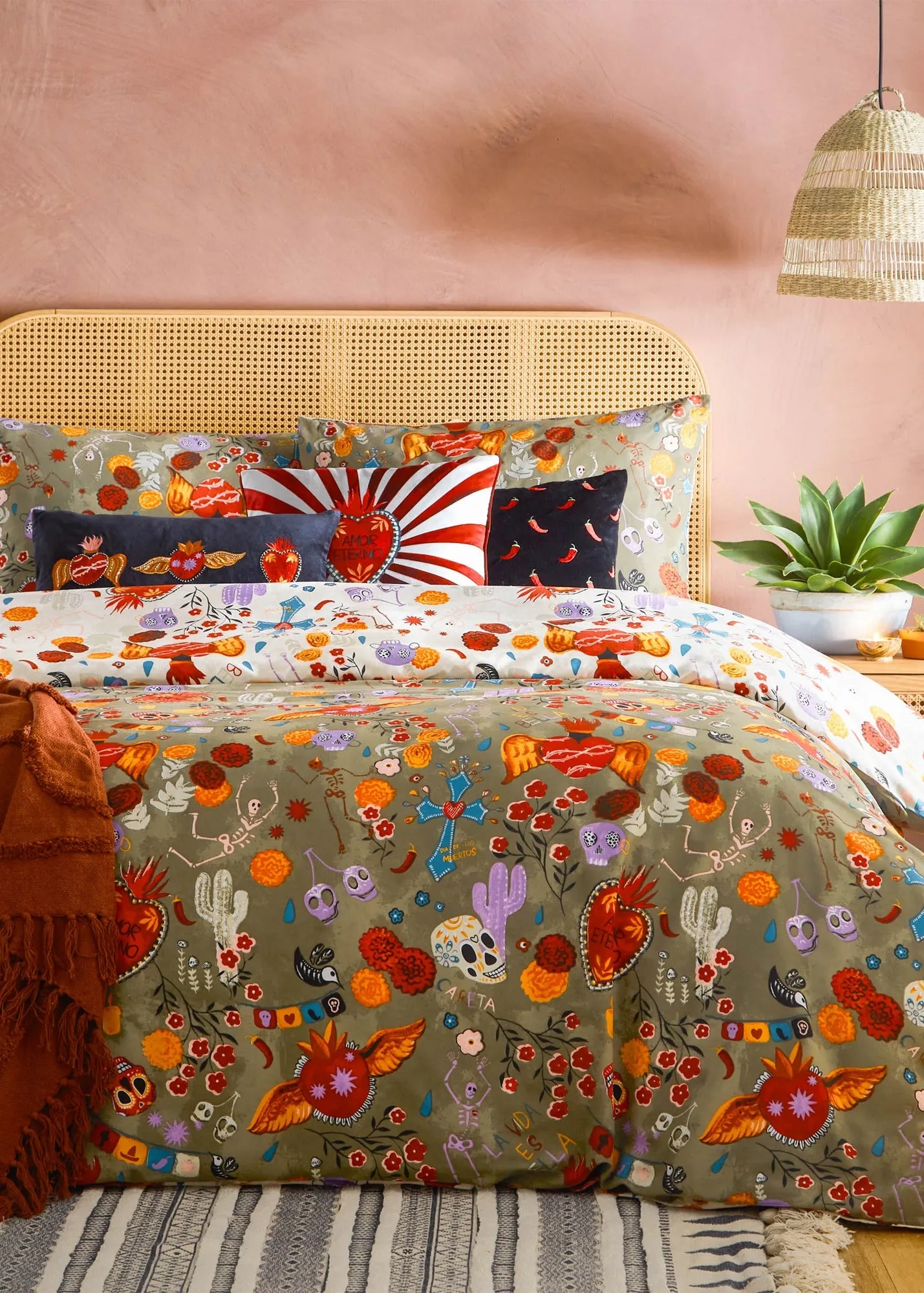 La Vida Festive Reversible Single Duvet Cover Set - Multi product