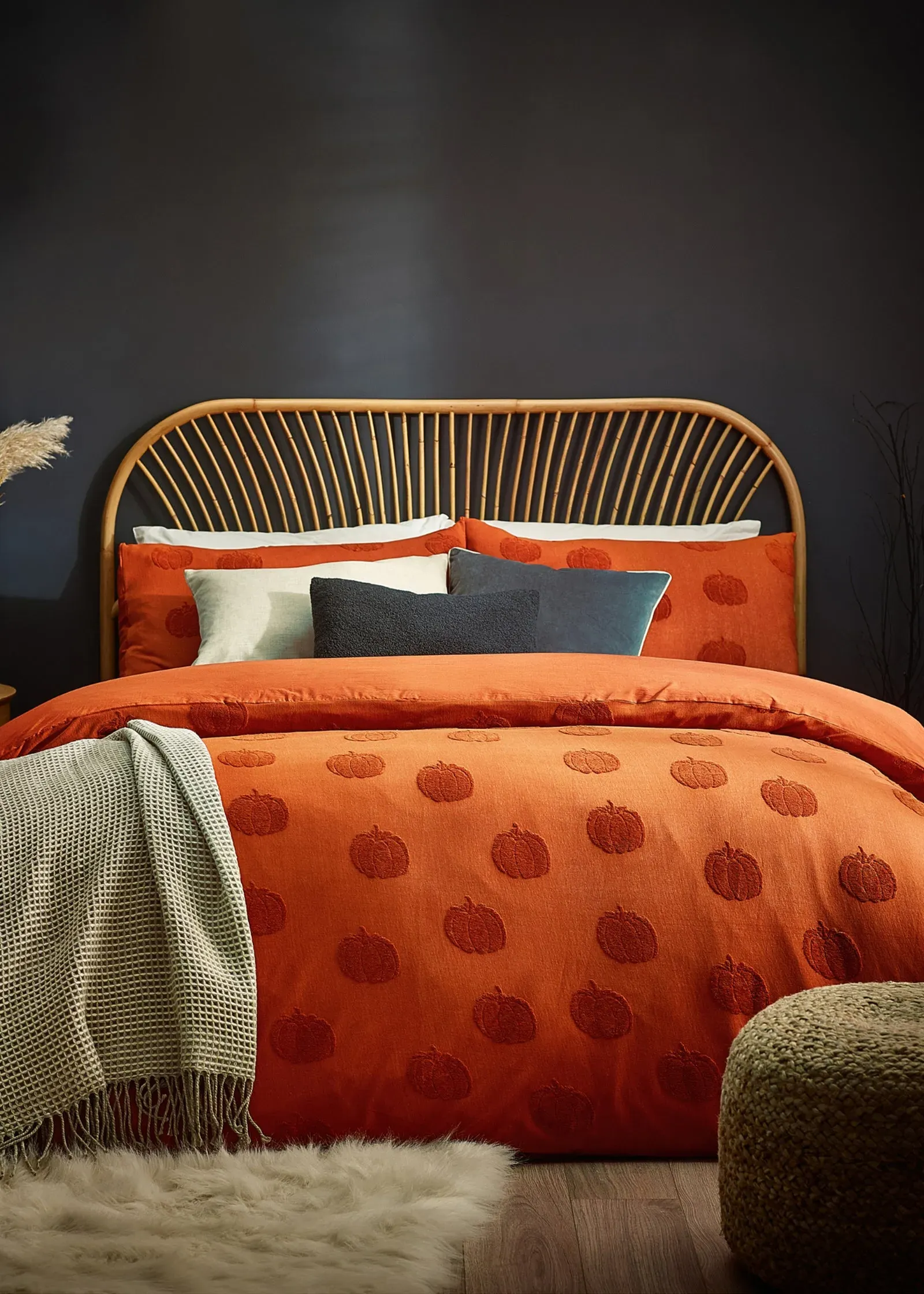 Pumpkin Tufted Single Duvet Cover Set - Orange, Cotton product