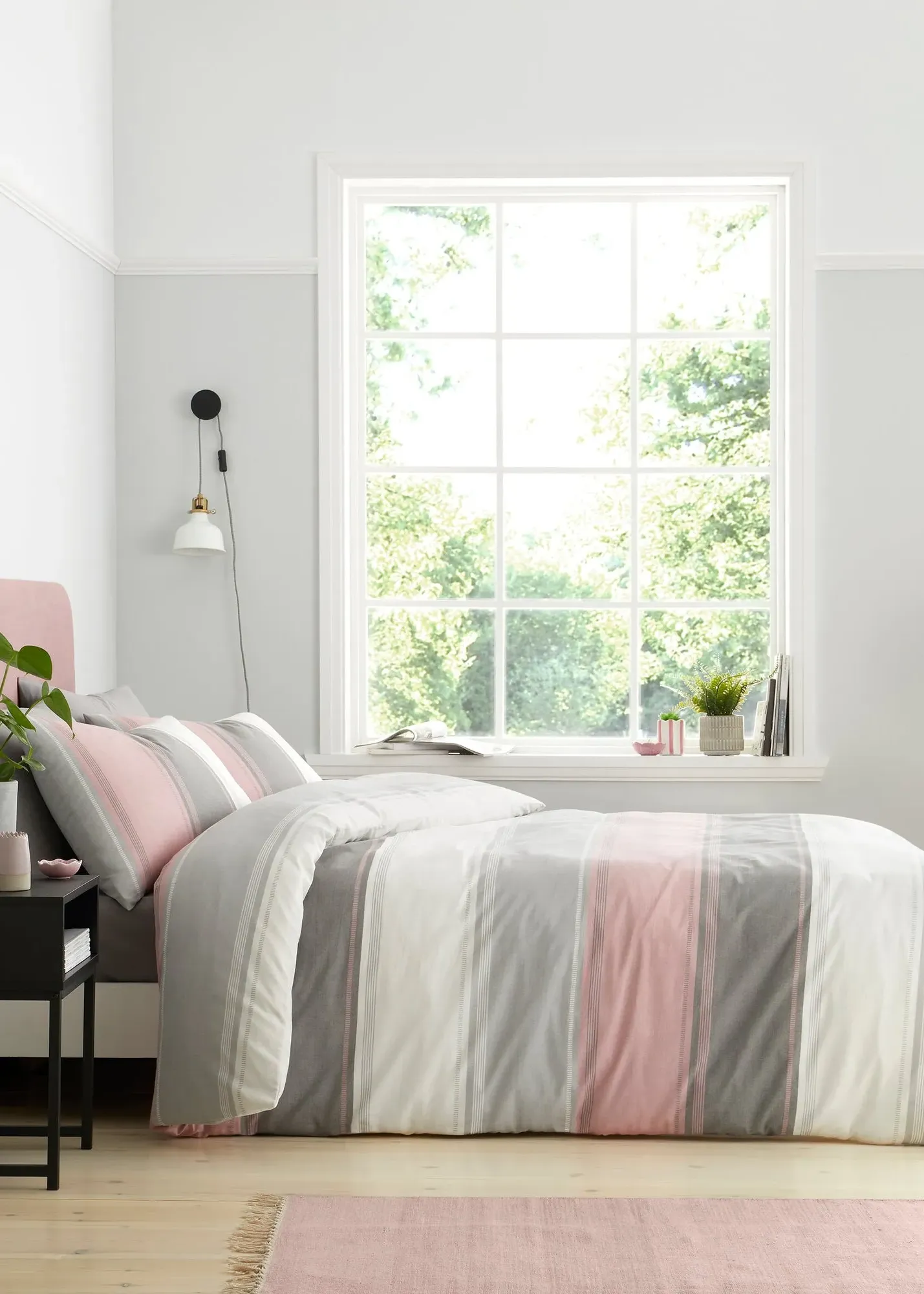 Betley Single Duvet Cover Set - Pink, Polycotton product