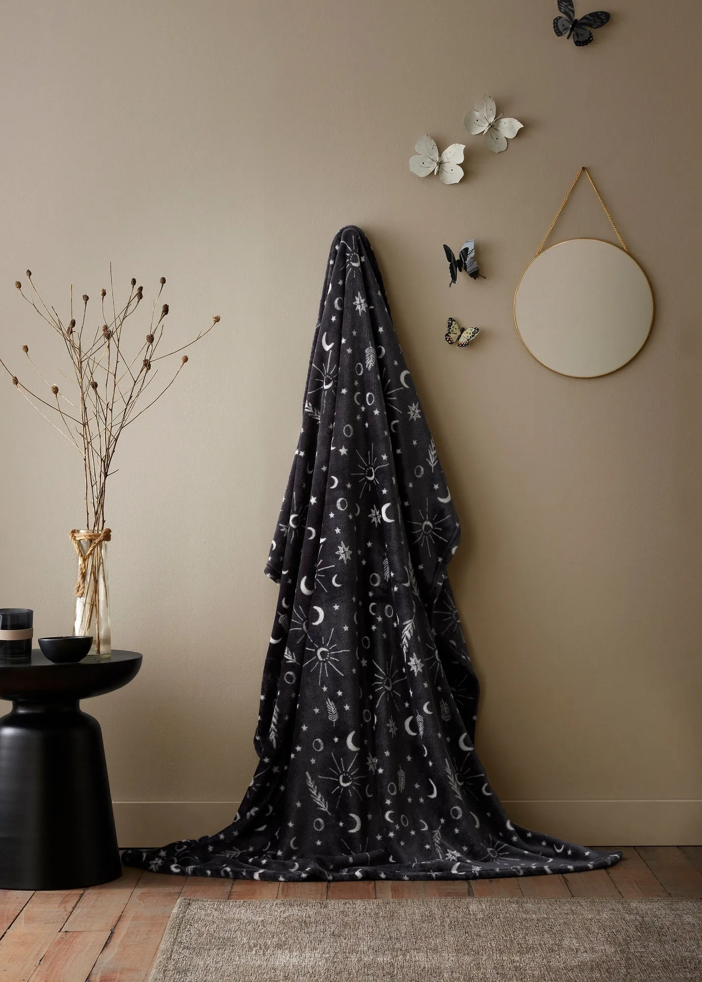Celeste Fleece Throw - Grey product