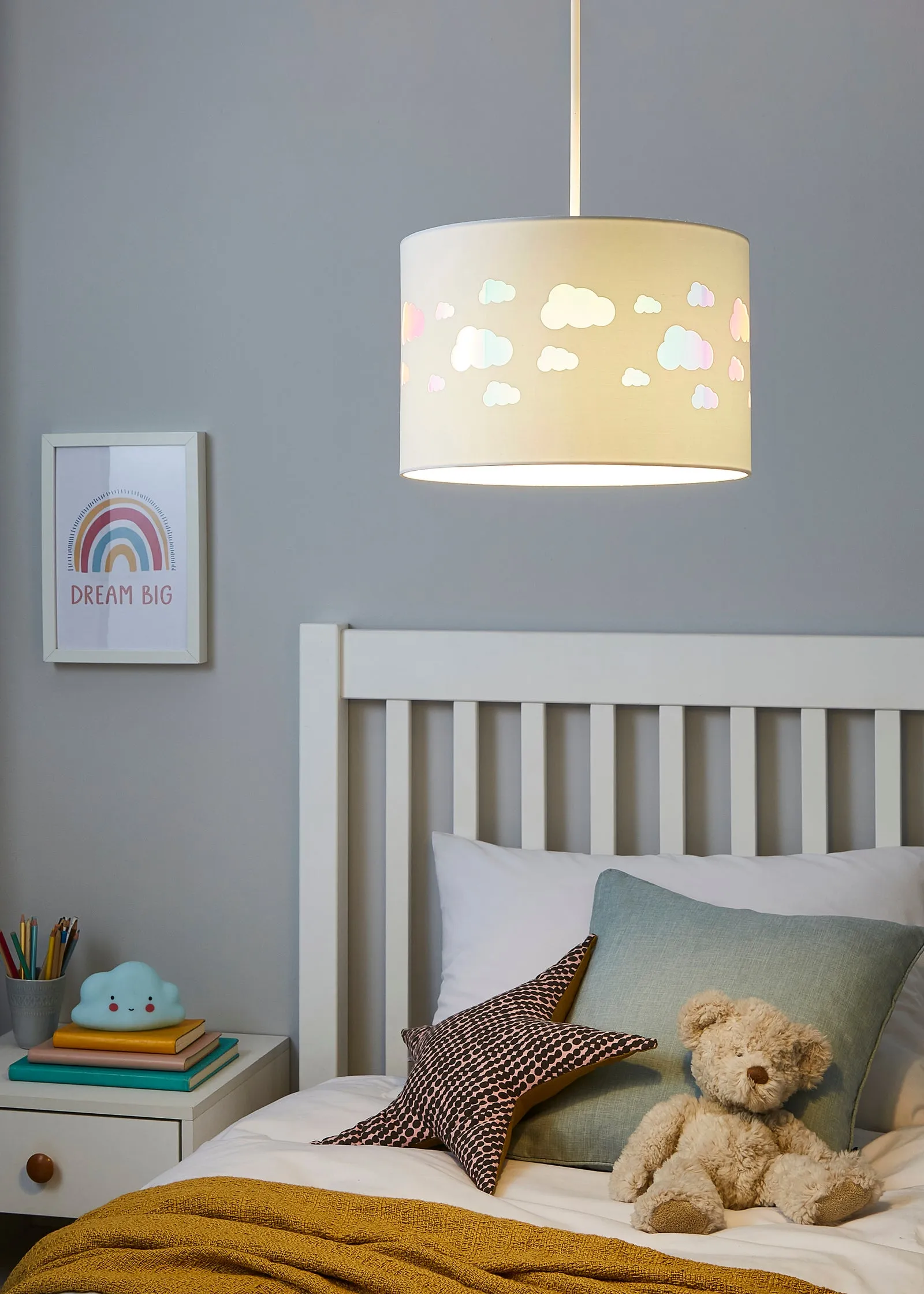 Cloud Iridescent Easyfit Light Shade - White product