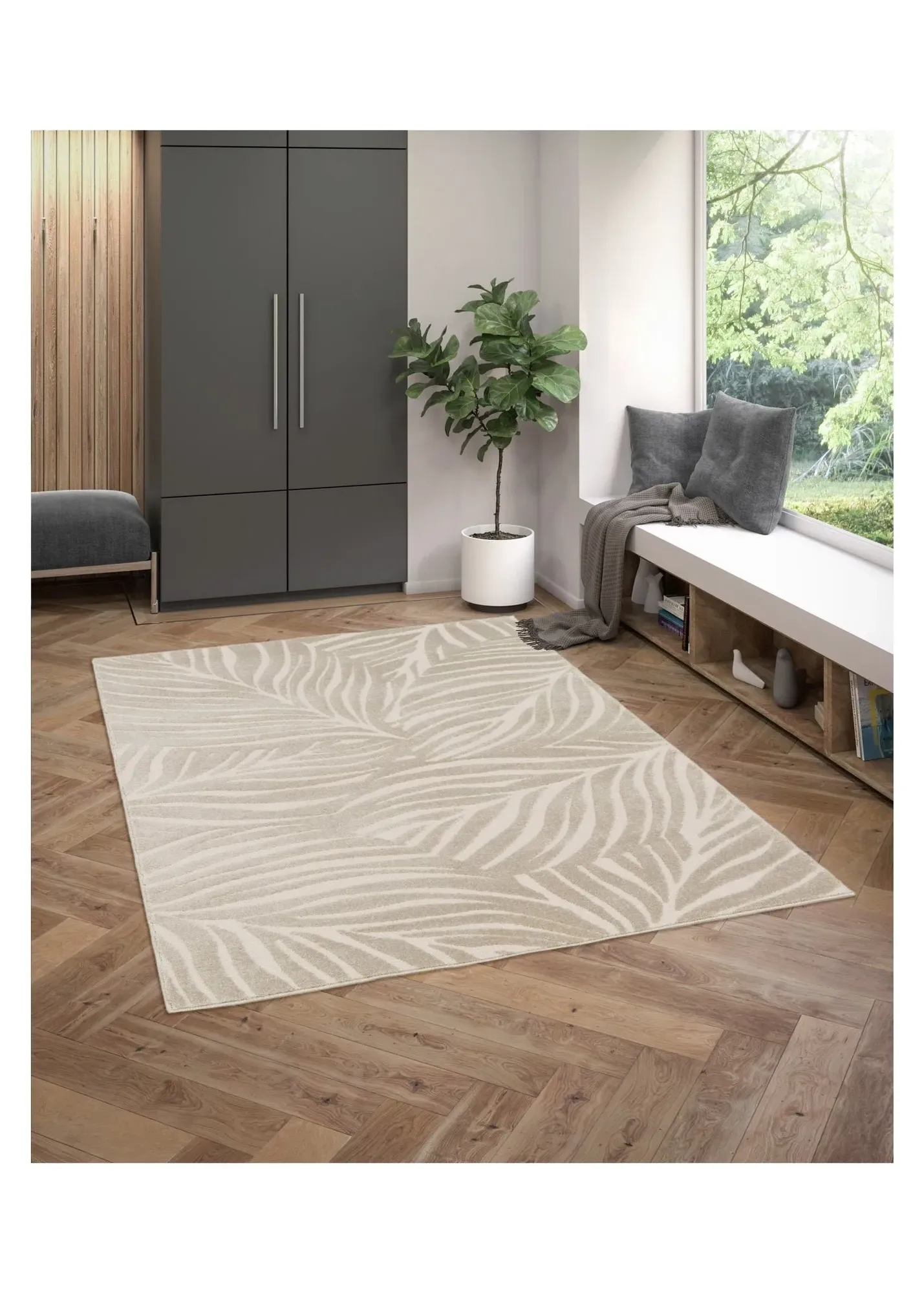 Milan Leaves Rug - Natural, Polypropylene product
