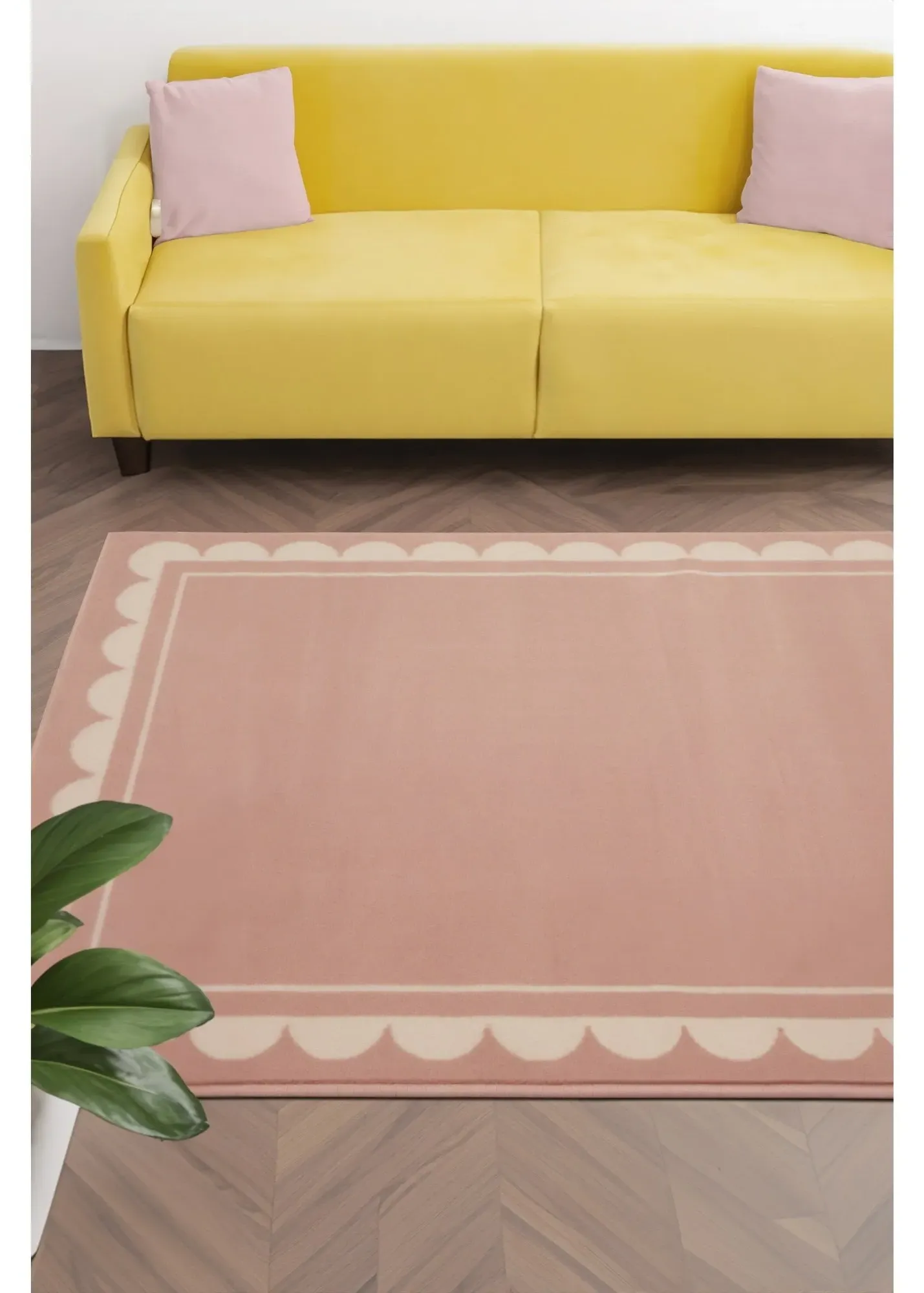 Scallop Rug - Pink, Polypropylene product